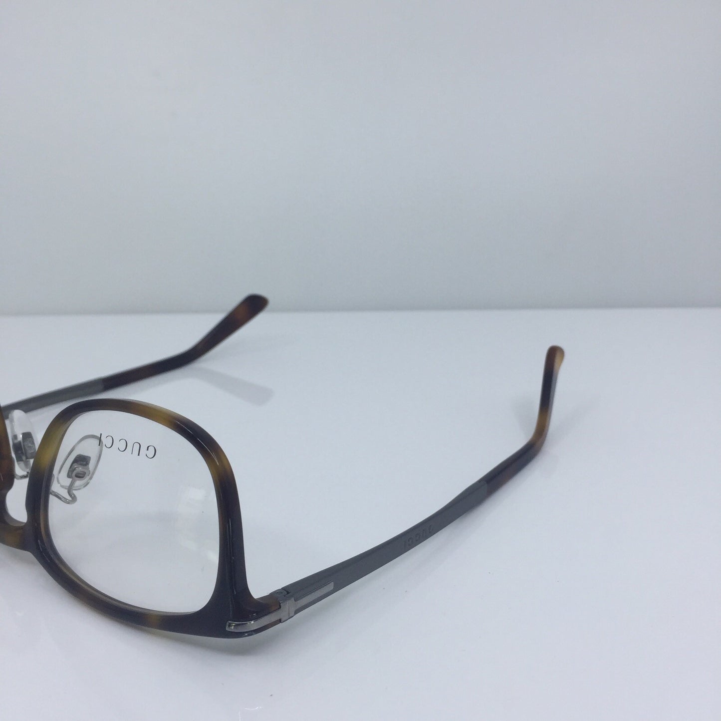 Vintage Gucci GG 1121/F Tortoise Eyeglasses - Super Vision Optical