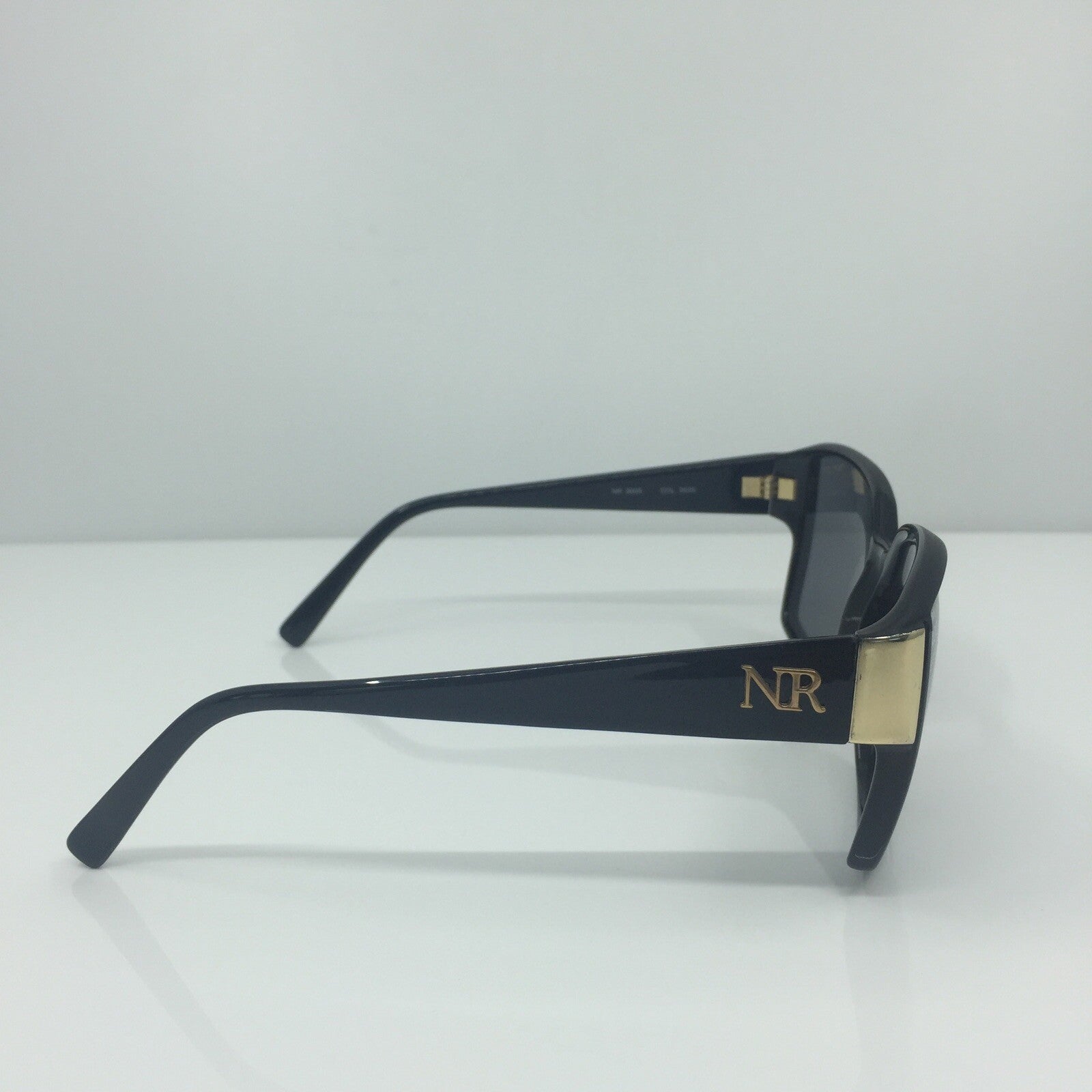 Vintage Nina Ricci NINA RICCI NR 3005 Black Sunglasses - Super Vision Optical