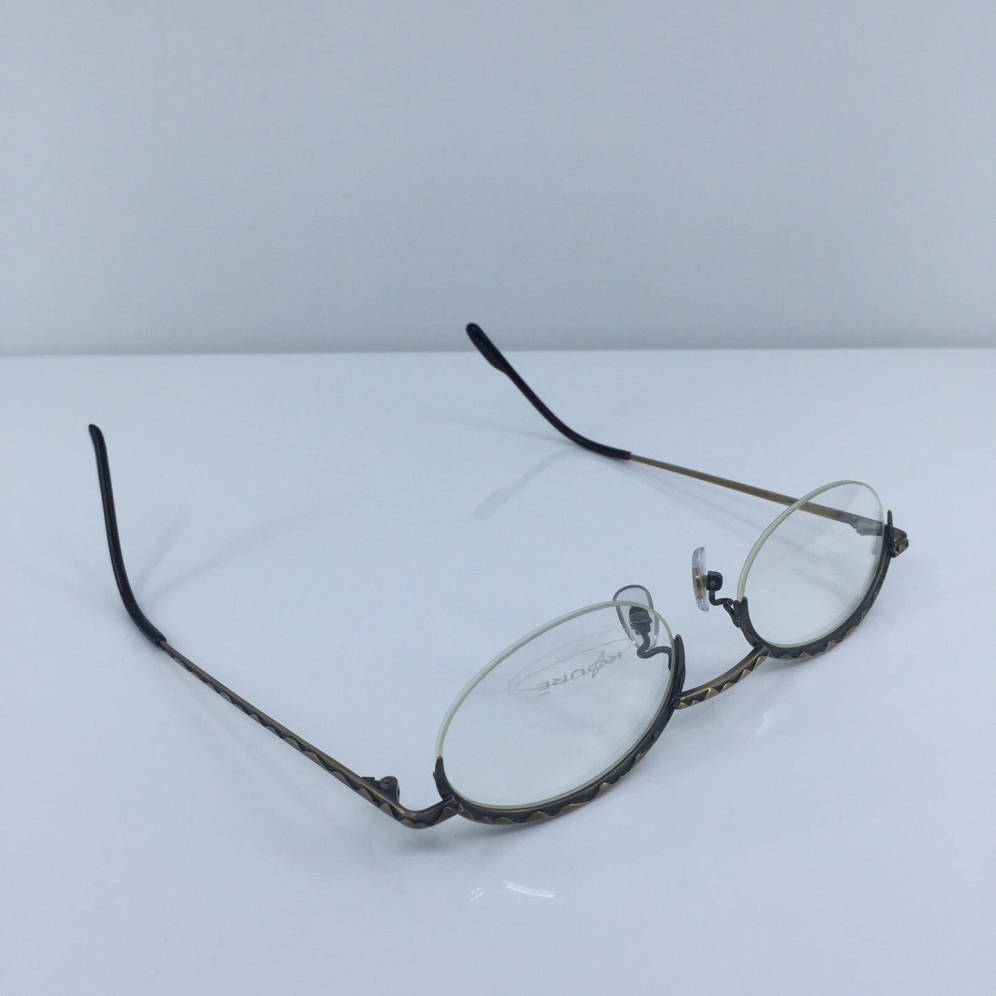 Vintage Koure KR 8115 Gold Eyeglasses - Super Vision Optical