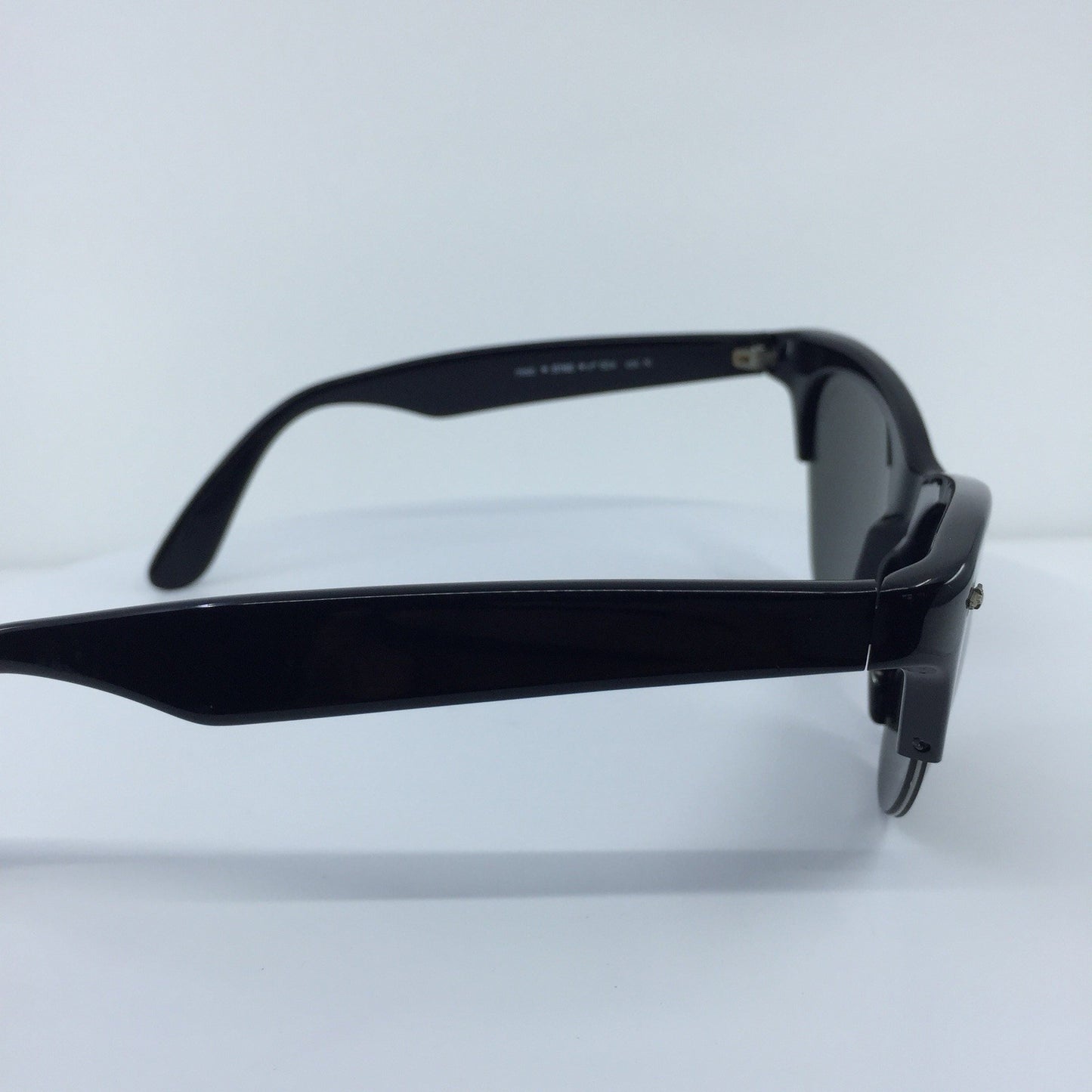 Vintage STING by Colors In Optics STING N. 504 Gold Sunglasses - Super Vision Optical