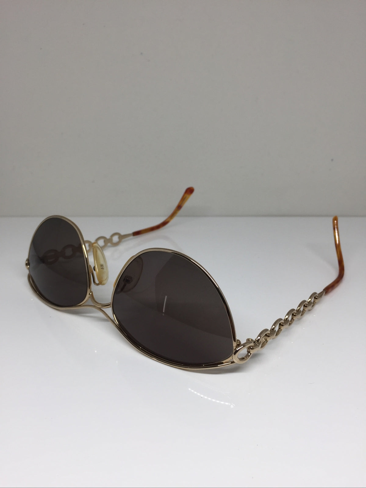 Vintage Christian Dior CD 2843 Gold Sunglasses - Super Vision Optical
