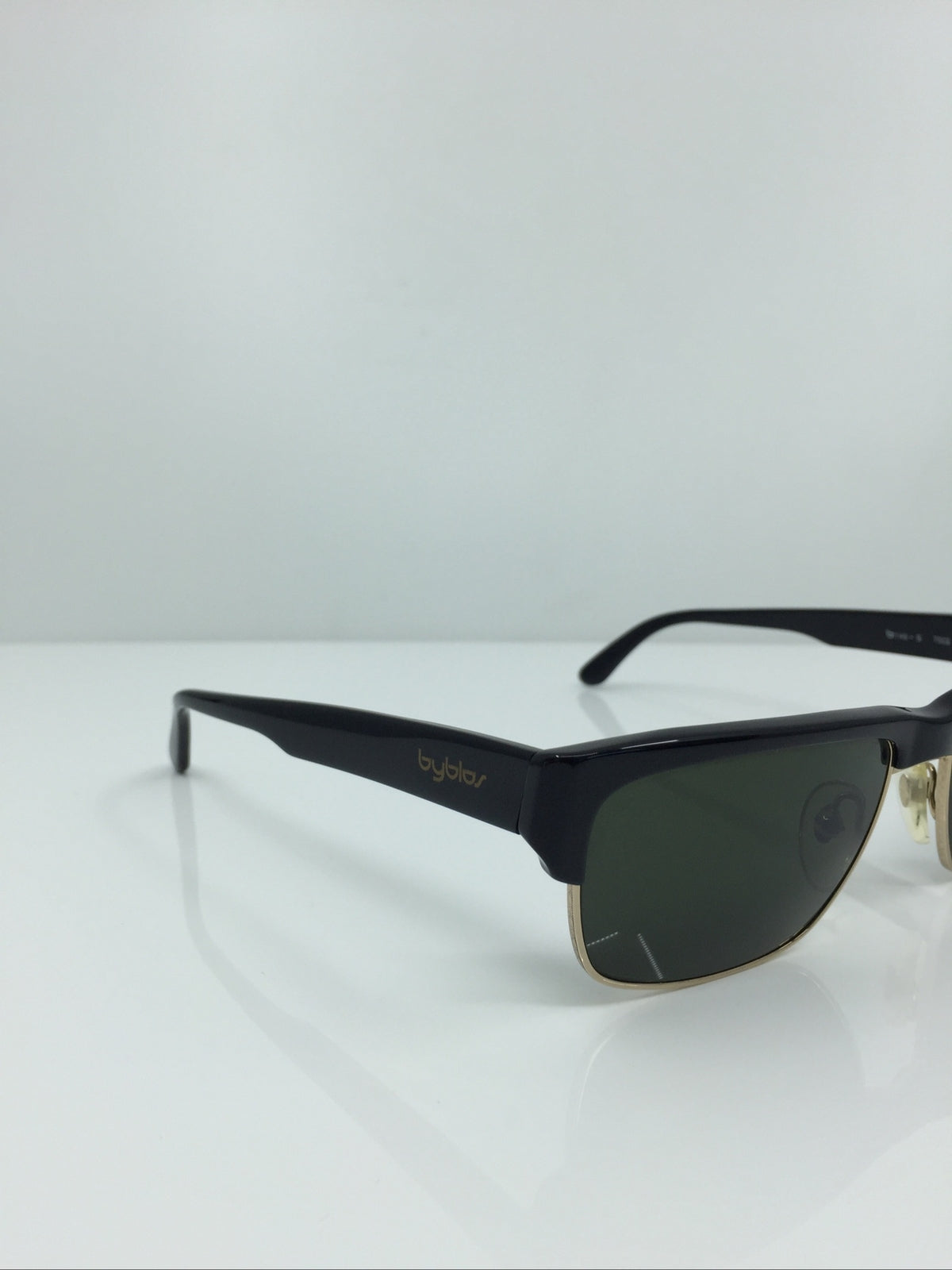 Vintage Byblos B 149-S Gold Sunglasses - Super Vision Optical