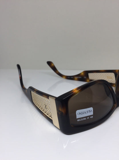 Vintage Valentino VALENTINO V 605 Gold Sunglasses - Super Vision Optical