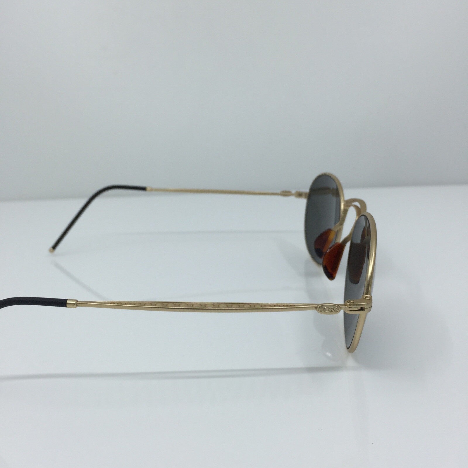 Vintage Hugo Boss 5197 Gold Sunglasses - Super Vision Optical