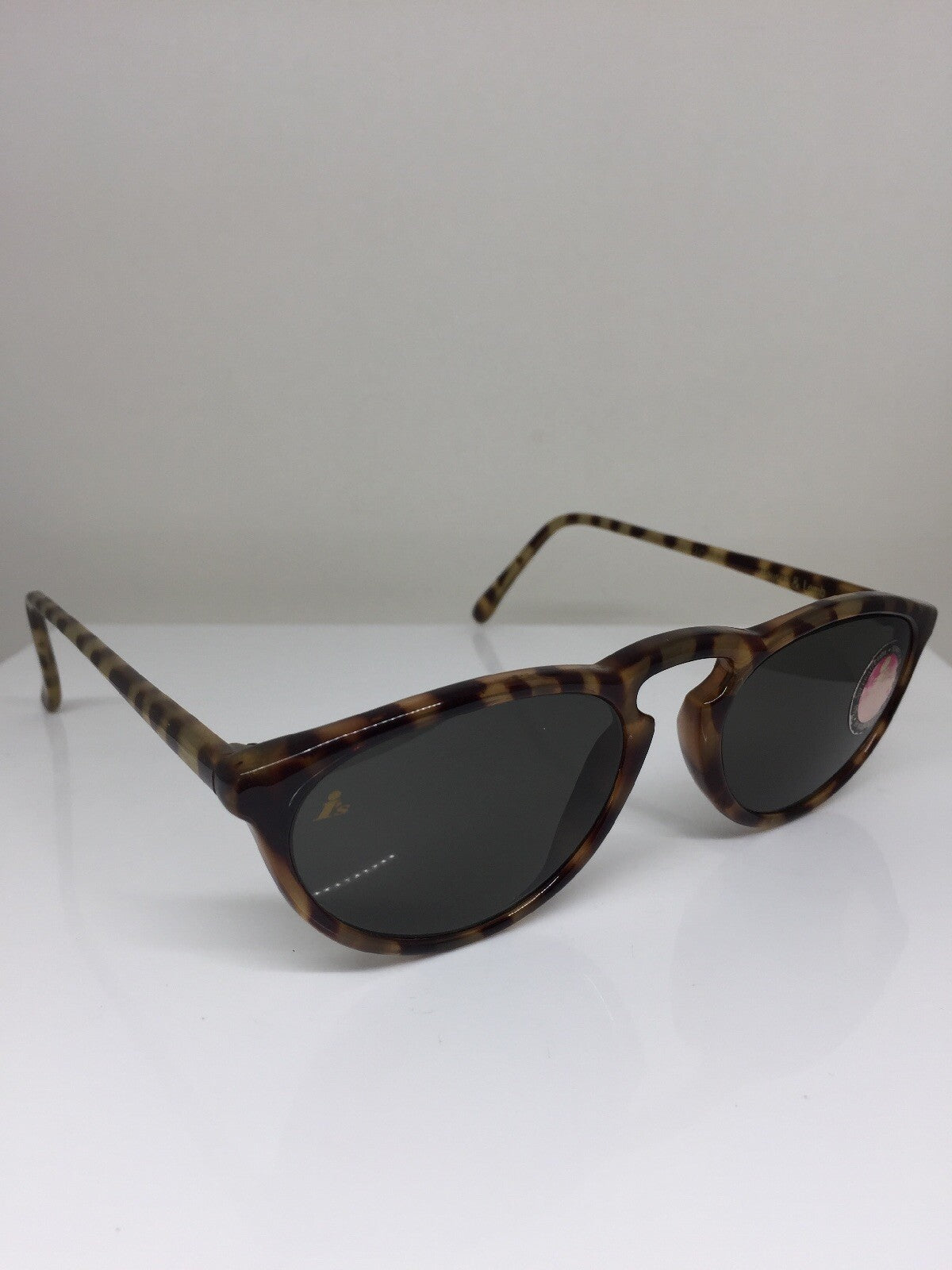 Vintage Ray-Ban W2068 Tortoise Sunglasses - Super Vision Optical