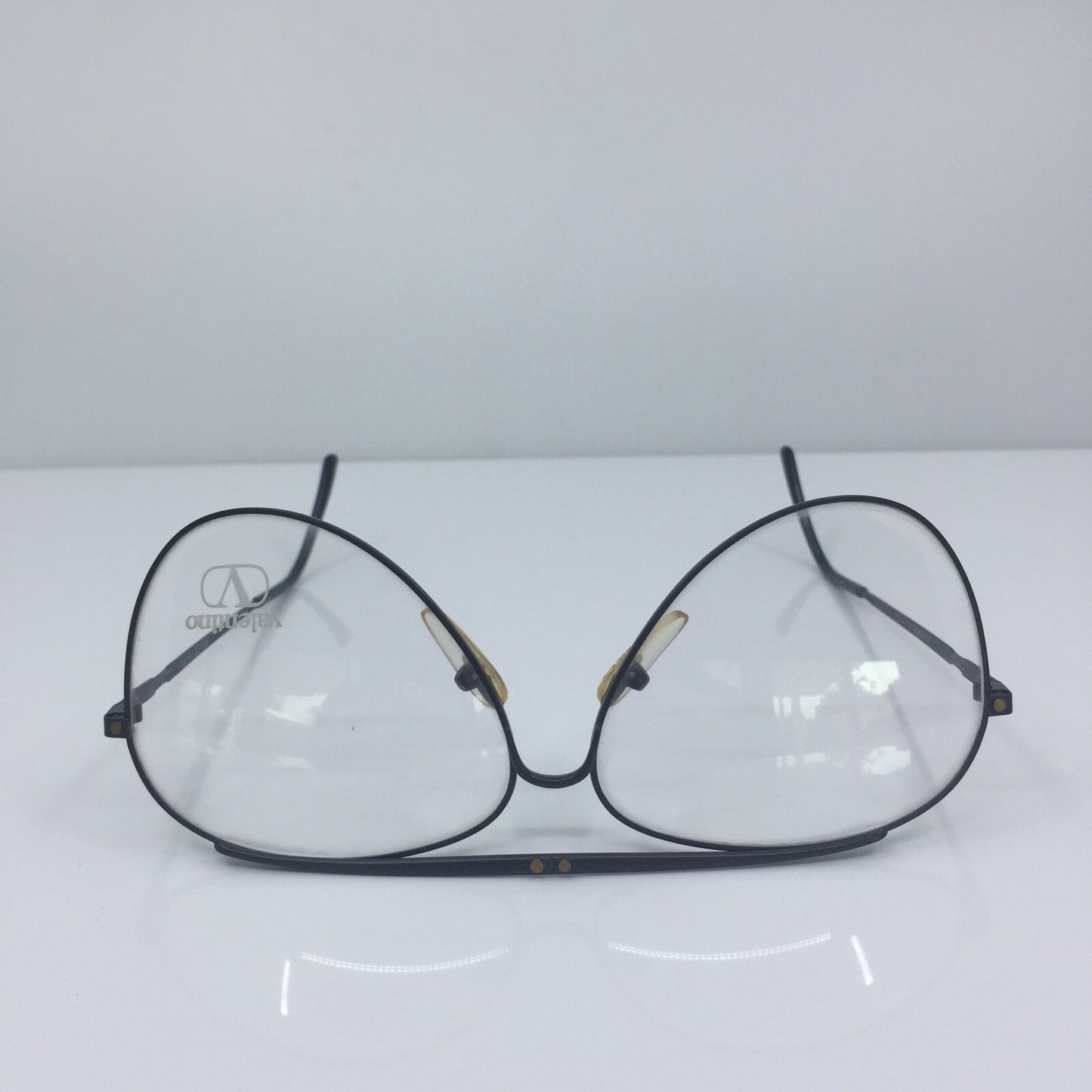 Vintage Valentino 305 Gold Sunglasses - Super Vision Optical