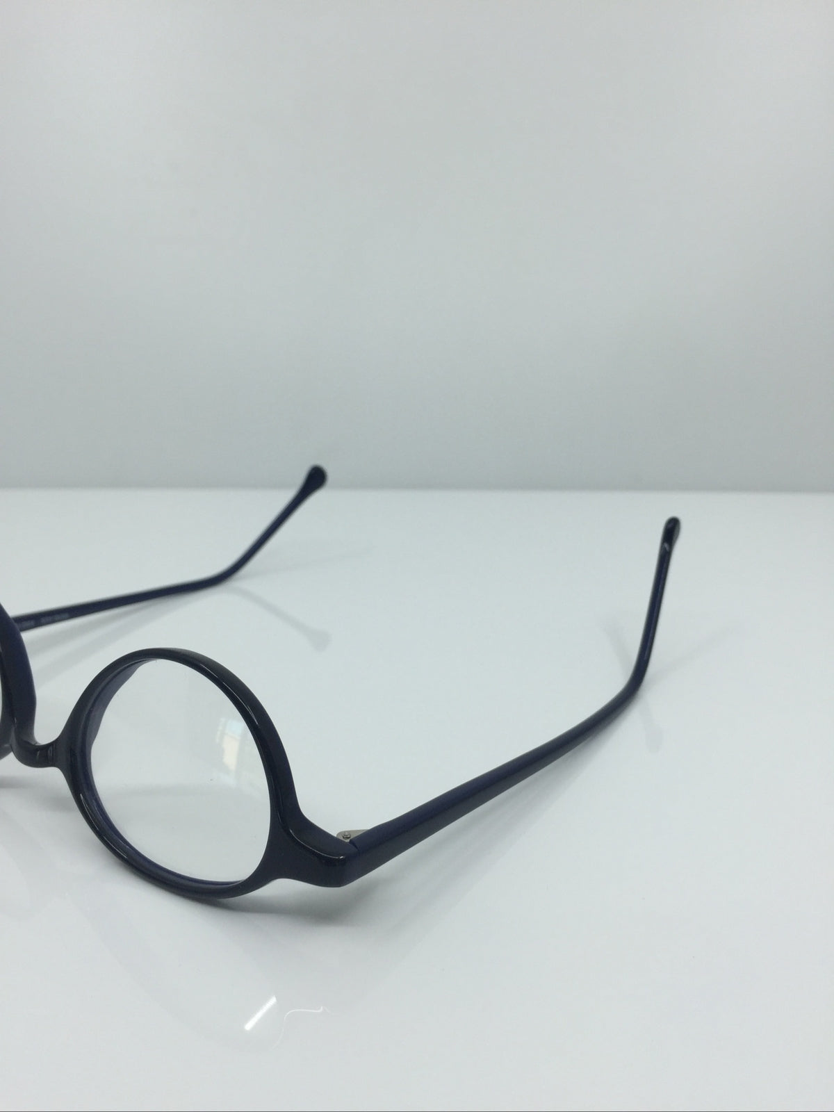 Vintage Modo MODO 425 Black Eyeglasses - Super Vision Optical