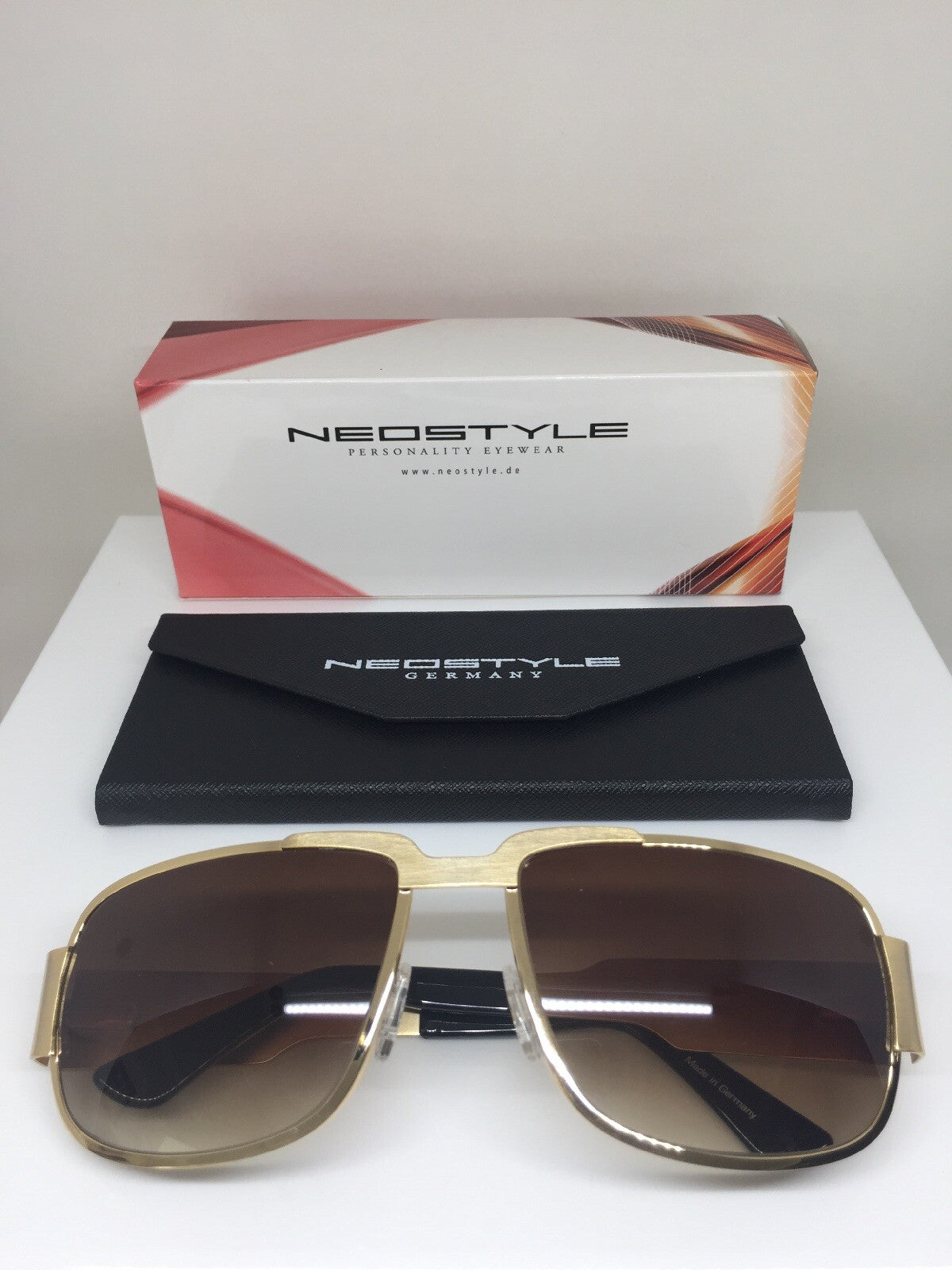 Vintage Neostyle Neostyle Nautic 822 Gold Sunglasses - Super Vision Optical