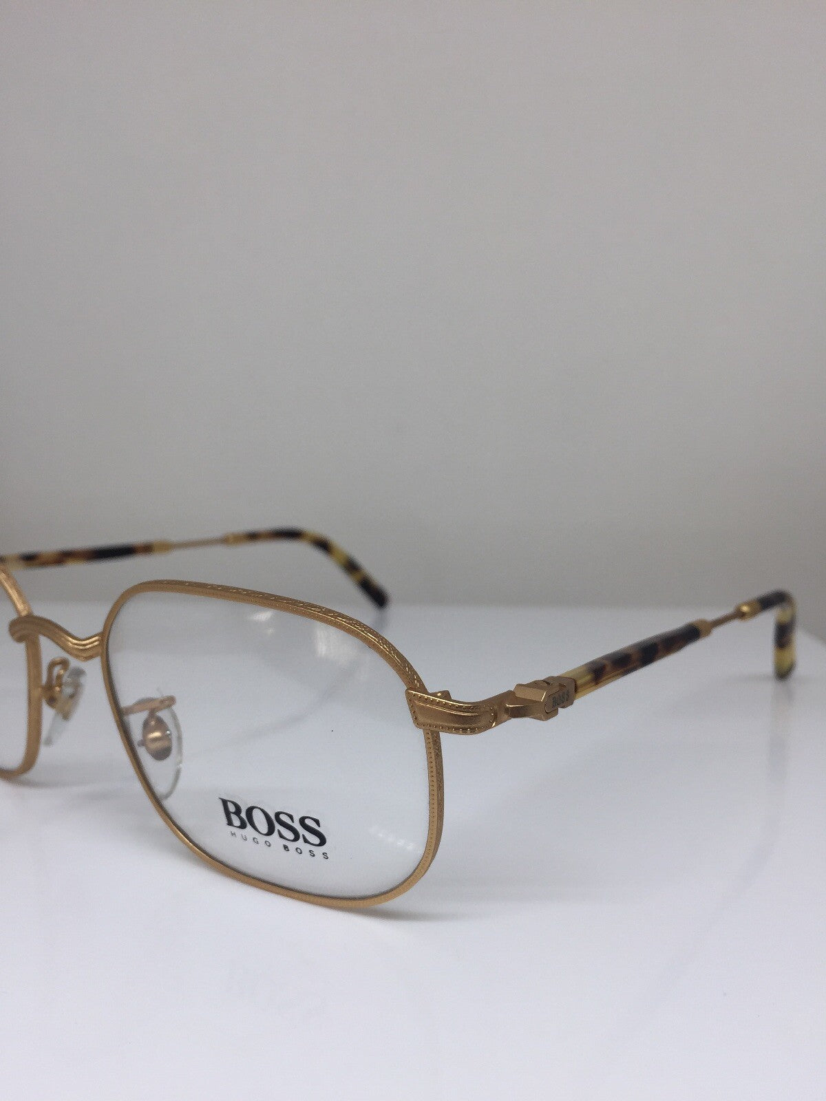 Vintage Hugo Boss HB 4706 Gold Sunglasses - Super Vision Optical