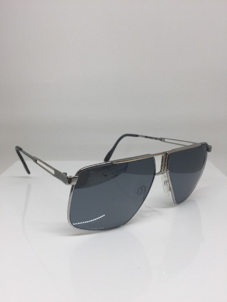 Vintage Ventura 7000 Gold Sunglasses - Super Vision Optical