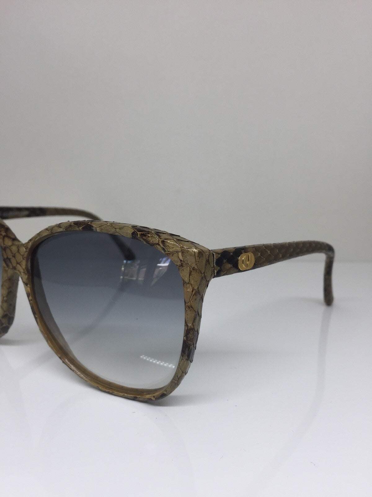 Vintage Charles Jourdan CHARLES JOURDAN 8506 Gold Sunglasses - Super Vision Optical