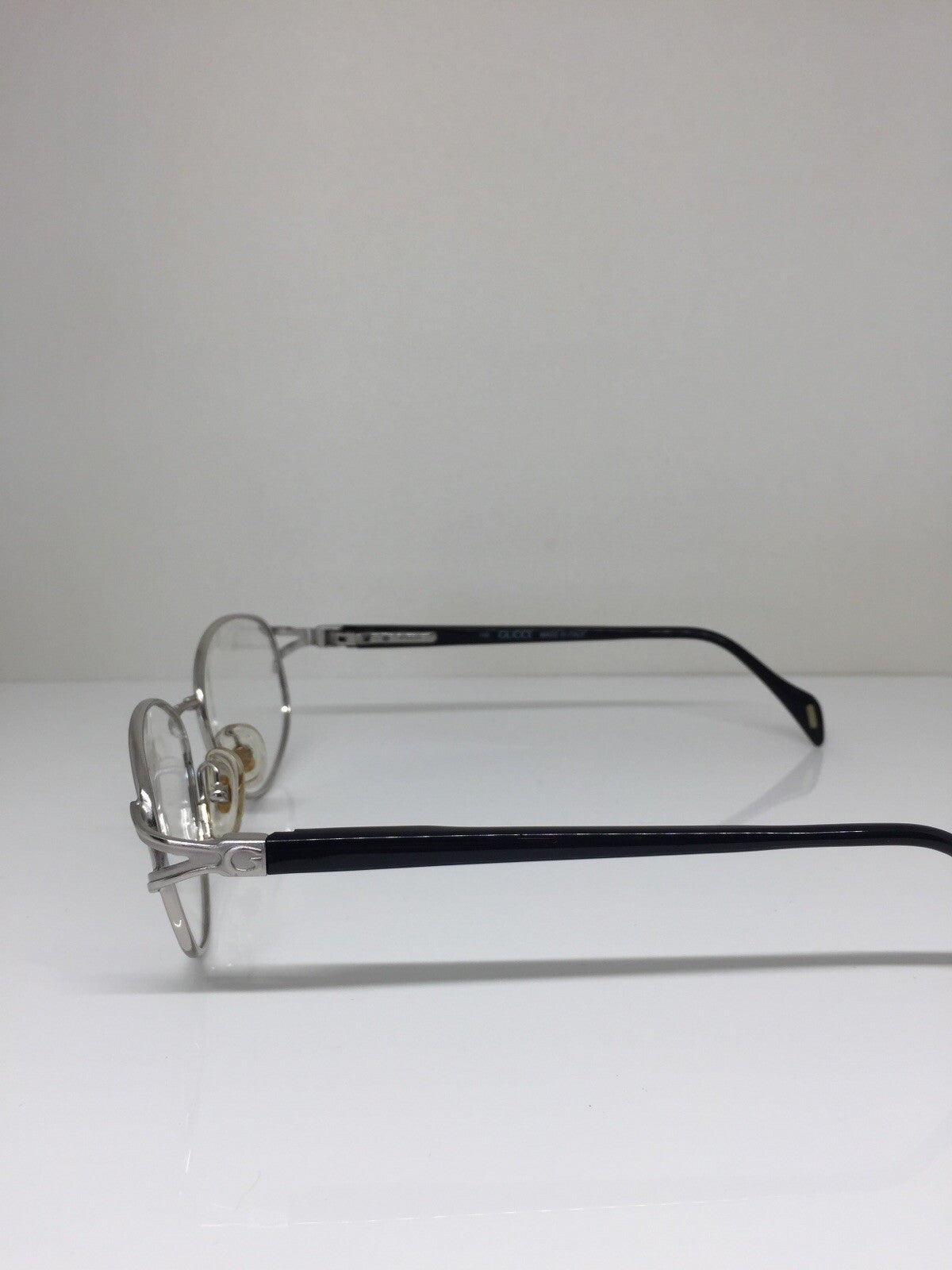 Vintage Gucci GG 2389 Silver Eyeglasses - Super Vision Optical