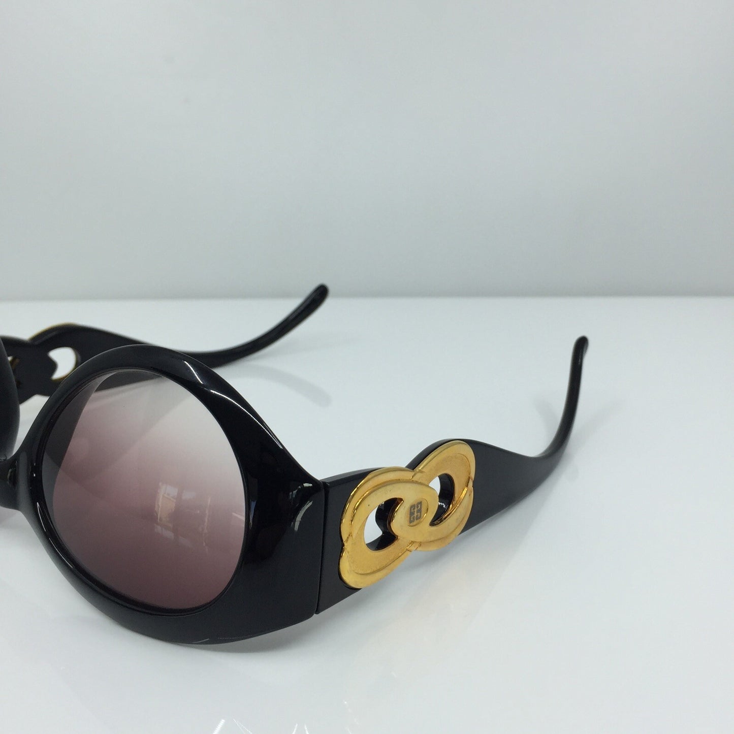 Vintage Givenchy MOD. 2015 Gold Sunglasses - Super Vision Optical