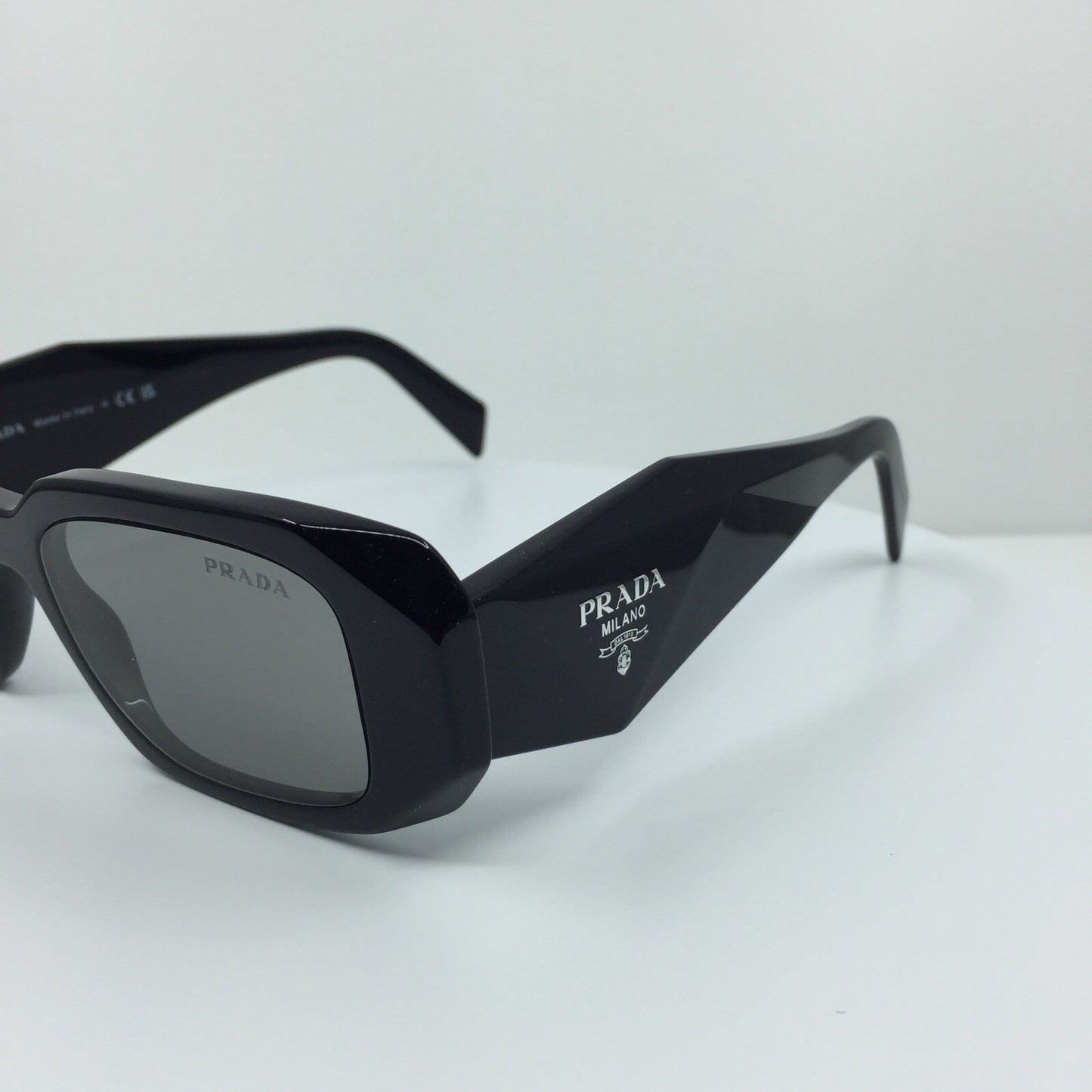Vintage Prada SPR 17W Black Sunglasses - Super Vision Optical