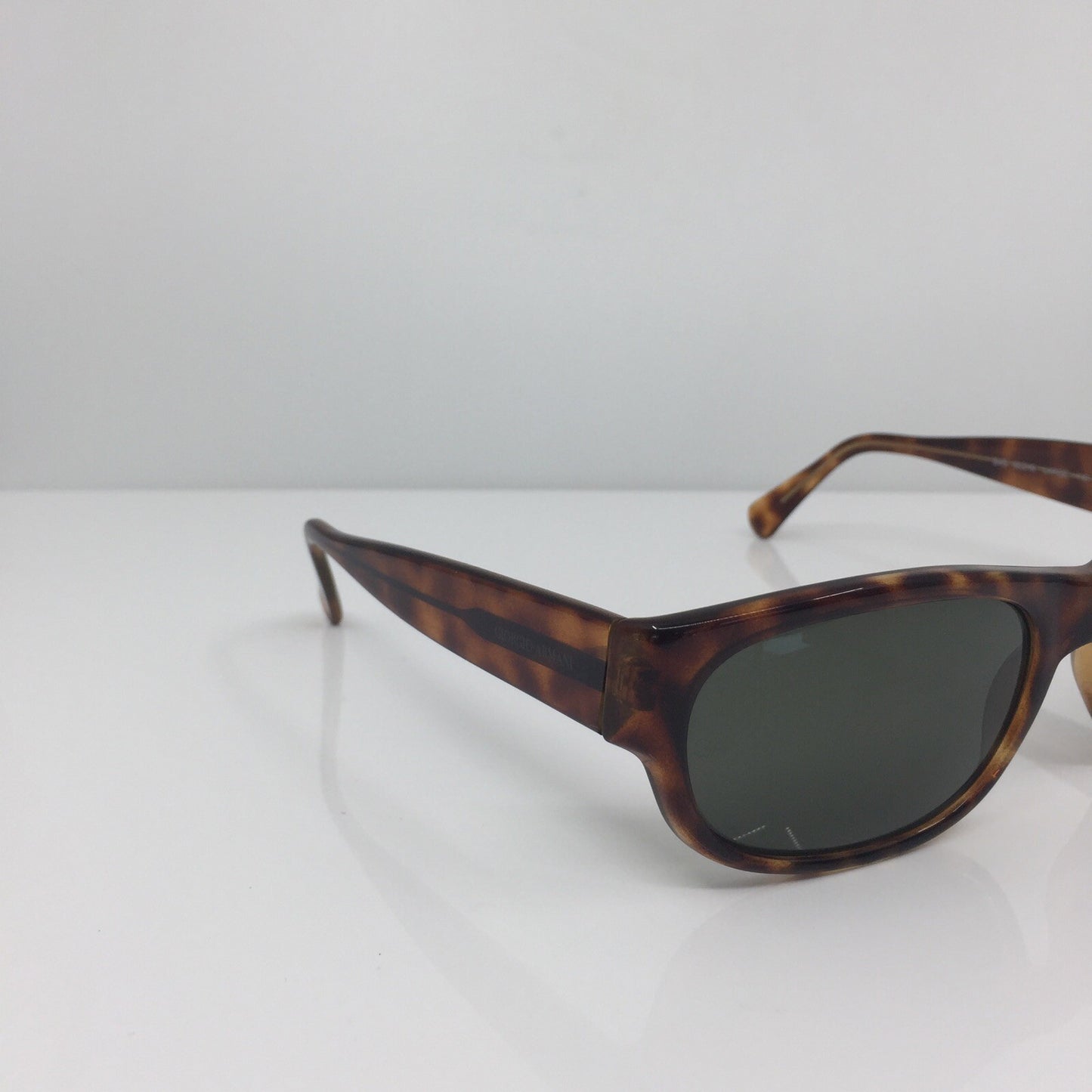 Vintage Giorgio Armani GA 845-P Tortoise Sunglasses - Super Vision Optical