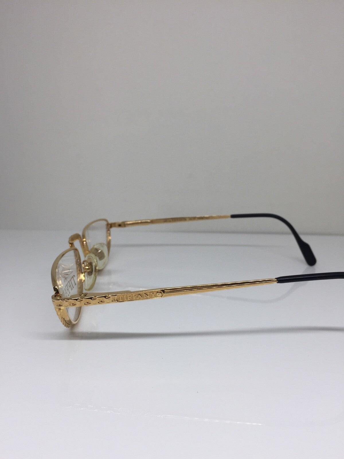 Vintage Tiffany Lunettes Tiffany Lunettes T77 Gold Sunglasses - Super Vision Optical
