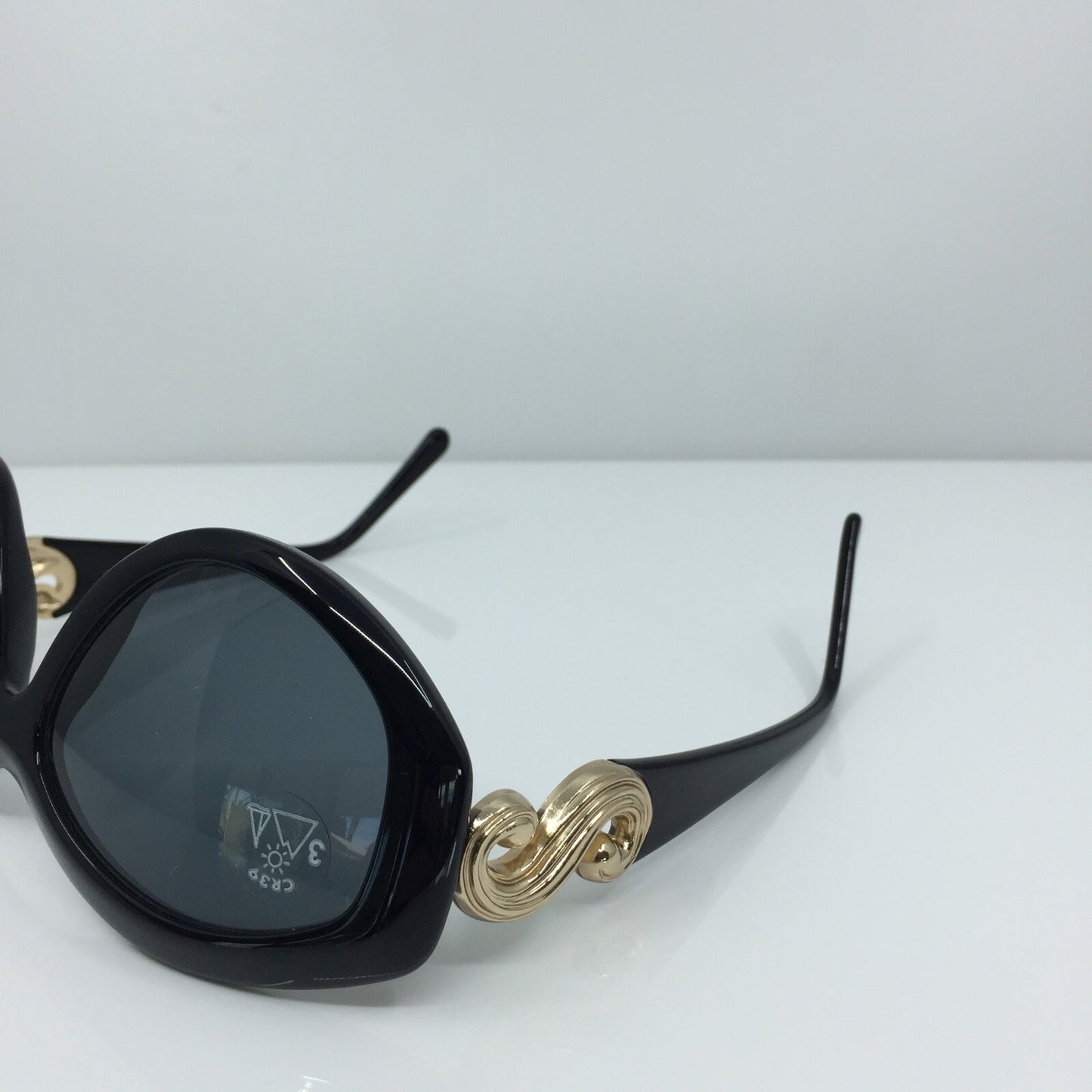 Vintage Nina Ricci NINA RICCI NR 3058 Black Sunglasses - Super Vision Optical
