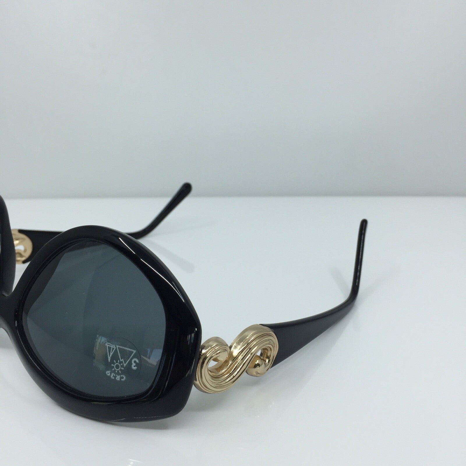 Vintage Nina Ricci NINA RICCI NR 3058 Black Sunglasses - Super Vision Optical