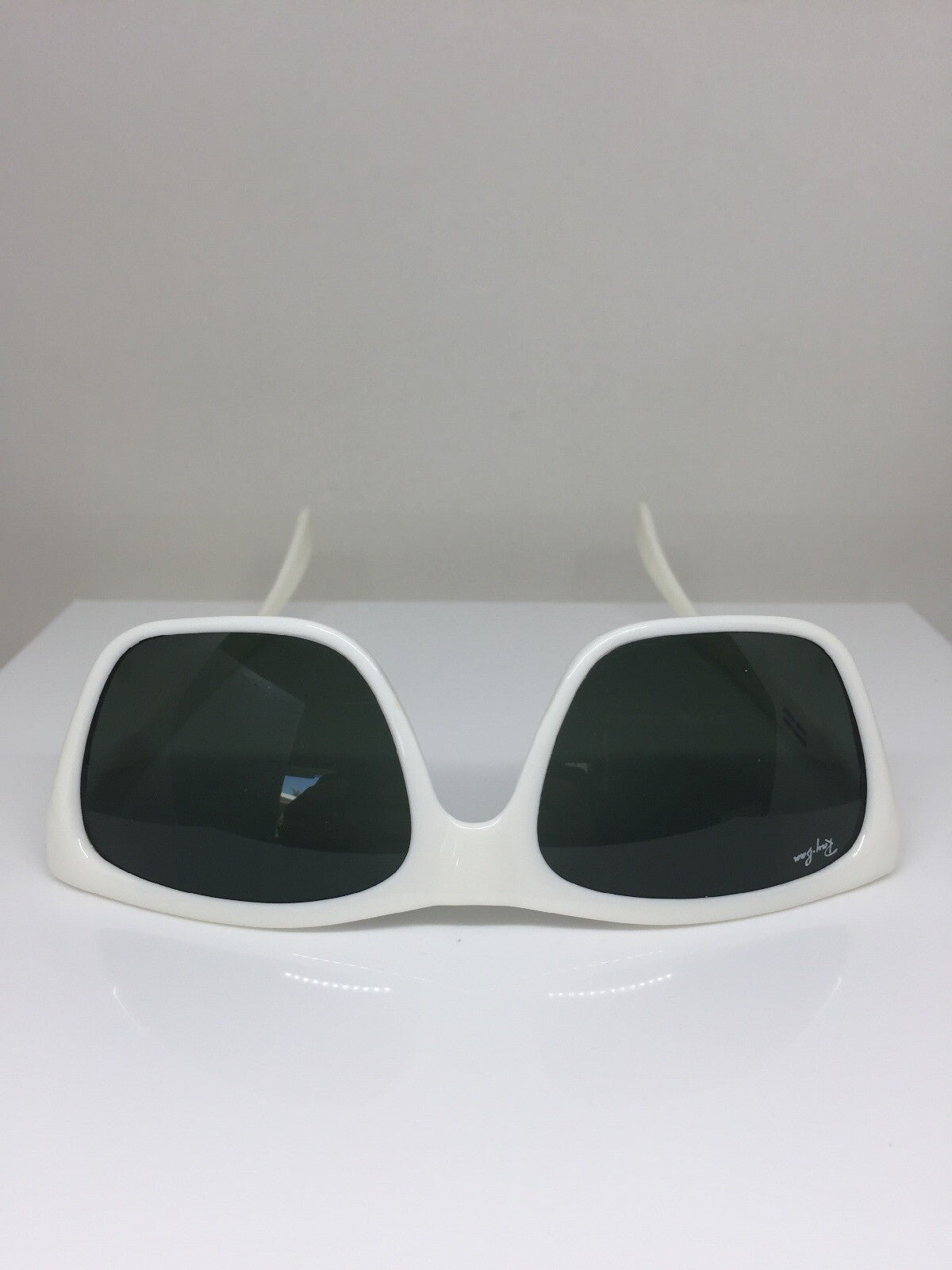 Vintage Ray-Ban CATS 3000 White Sunglasses - Super Vision Optical