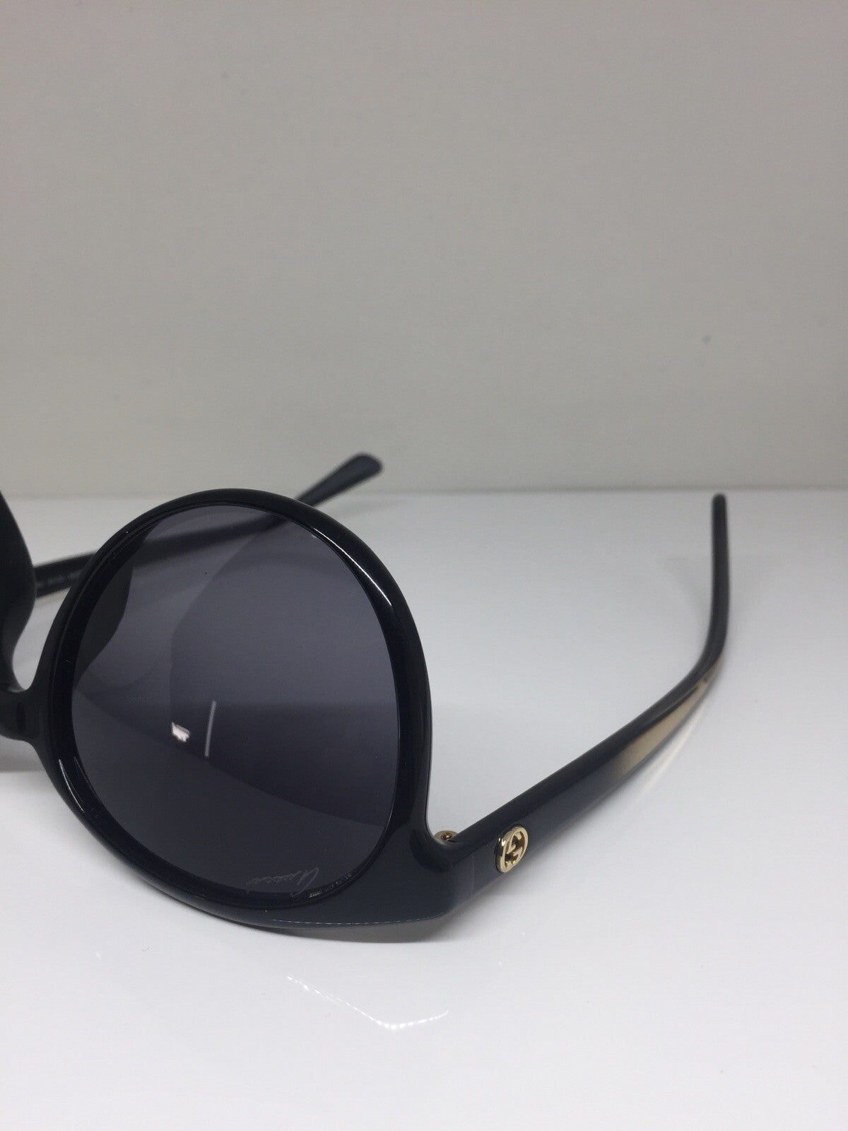 Vintage Gucci GG 3697/S Gold Sunglasses - Super Vision Optical