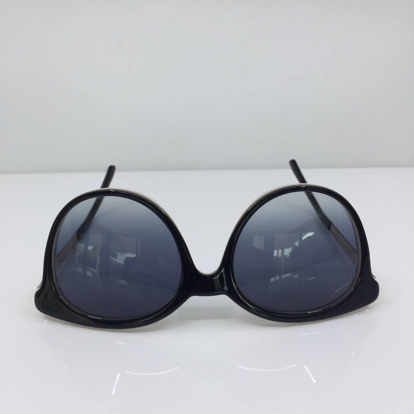 Vintage Gucci GG 3674/S Gold Sunglasses - Super Vision Optical