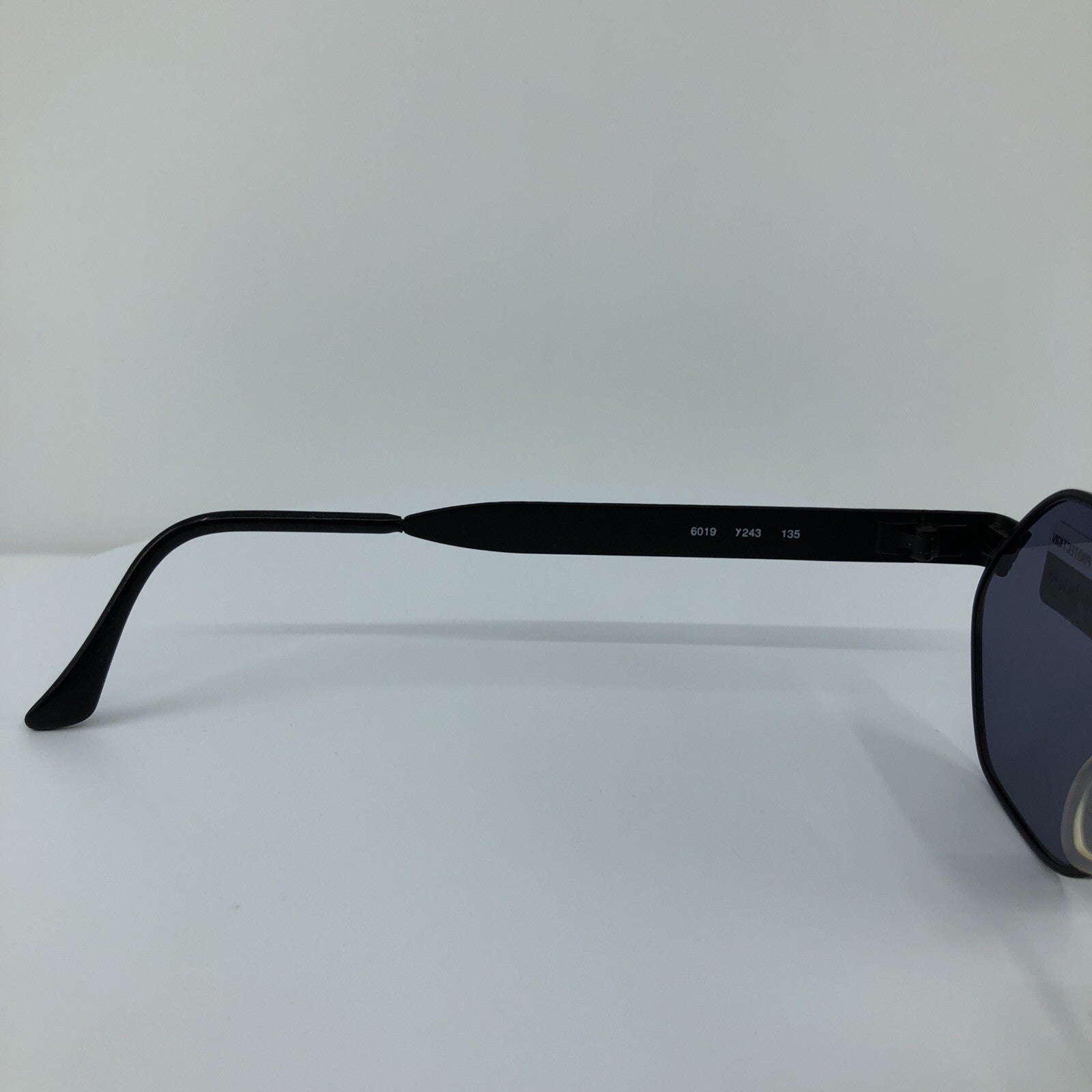 Vintage Saint Laurent YSL 6019 Gold Sunglasses - Super Vision Optical