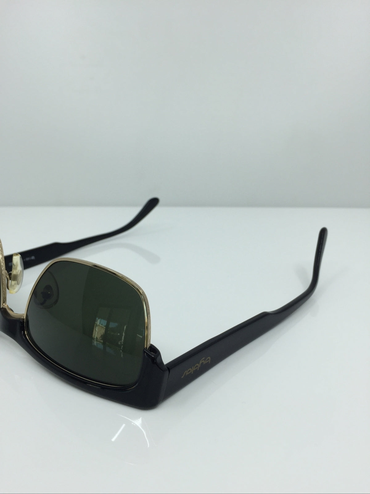 Vintage Byblos B 149-S Gold Sunglasses - Super Vision Optical