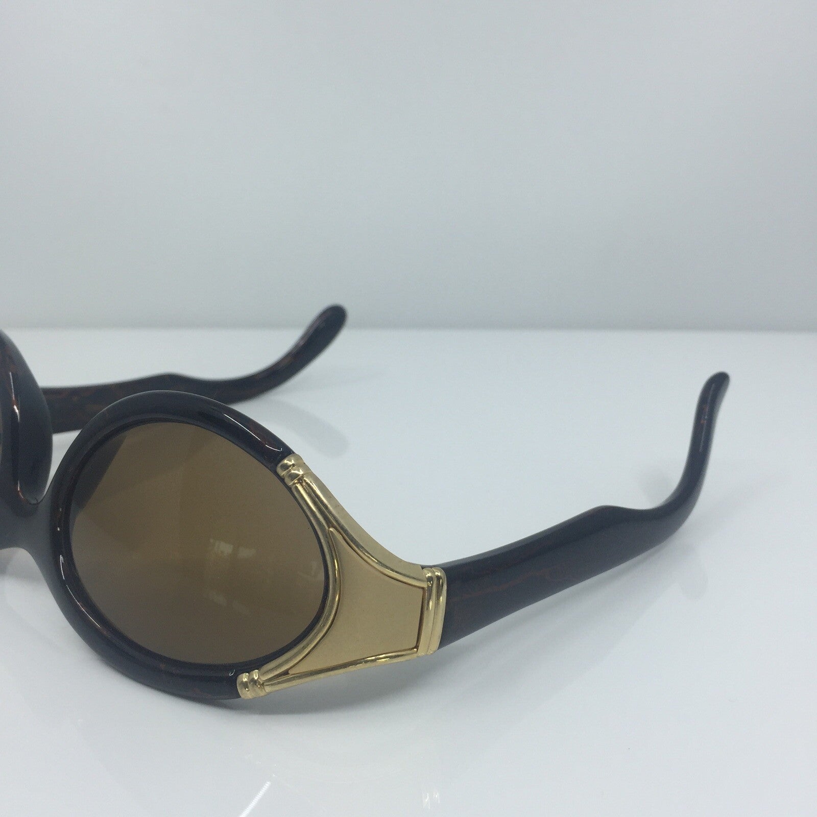 Vintage Rochas Paris ROCHAS PARIS 9032 Gold Sunglasses - Super Vision Optical
