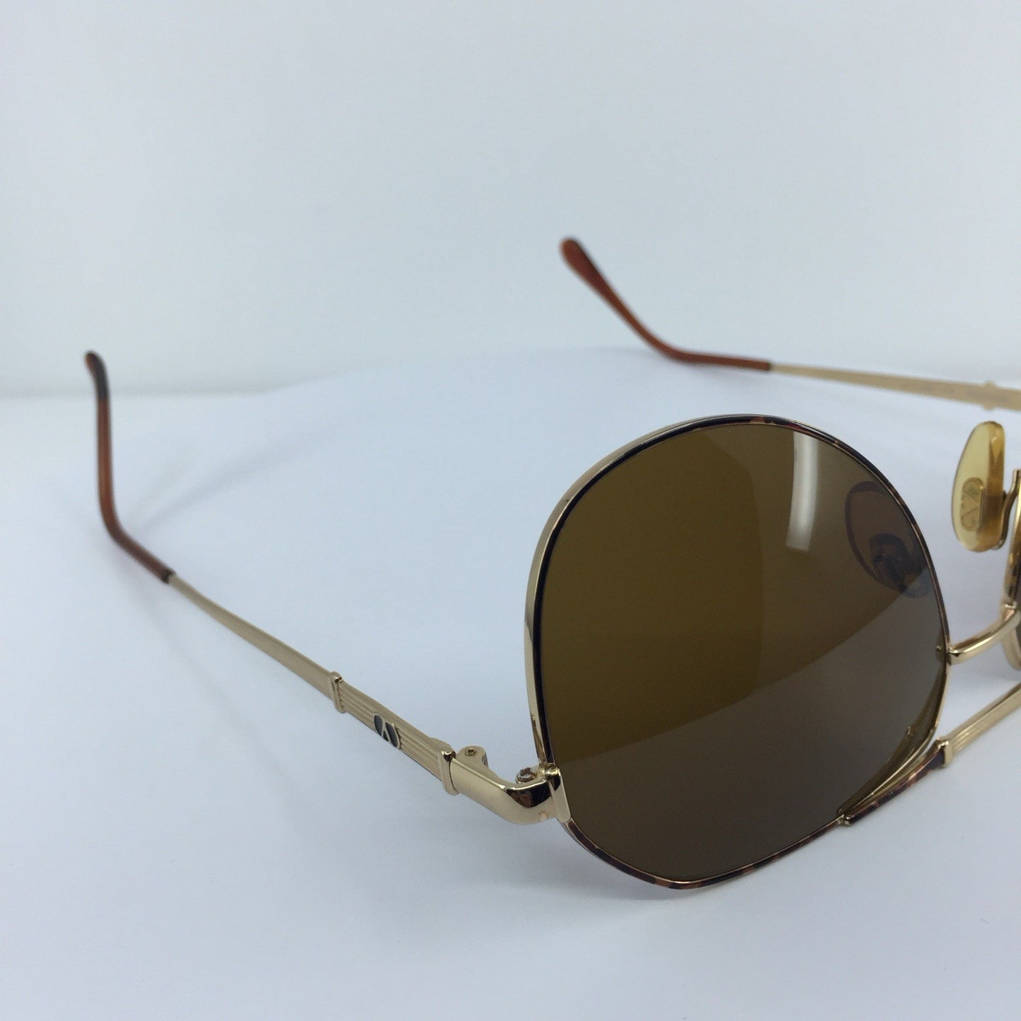 Vintage Valentino V632 Tortoise Sunglasses - Super Vision Optical