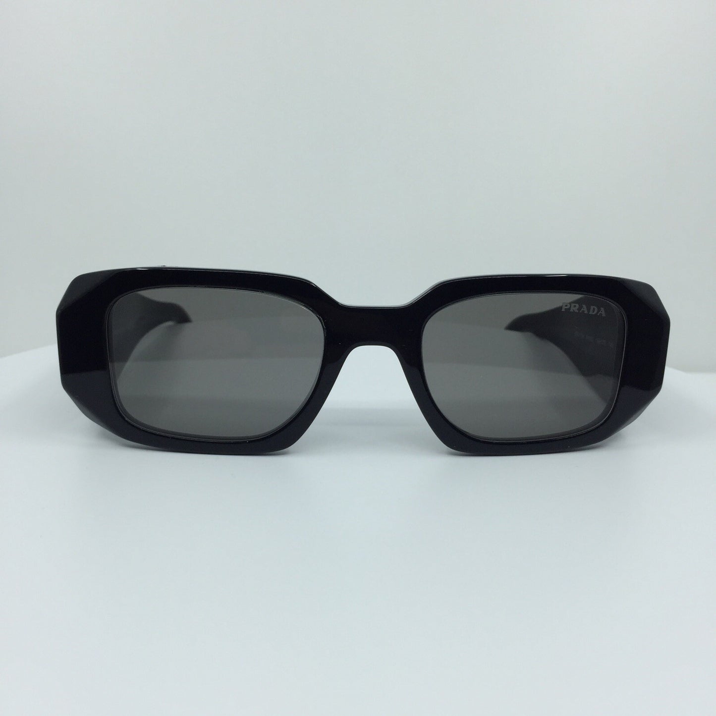 Vintage Prada SPR 17W Black Sunglasses - Super Vision Optical