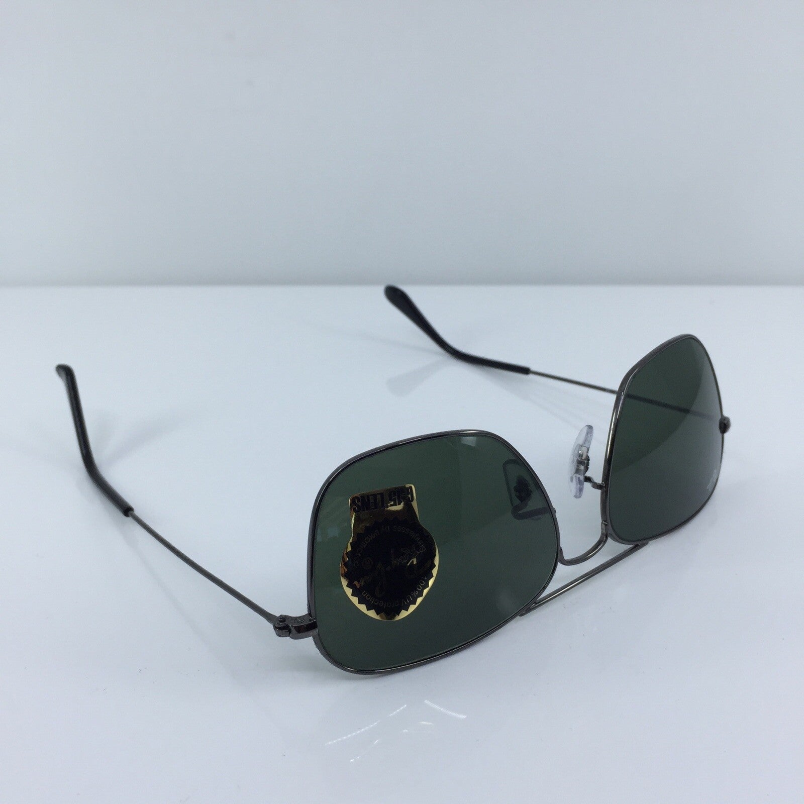 Vintage Ray-Ban RB3136 004 55-15 Gunmetal Sunglasses - Super Vision Optical
