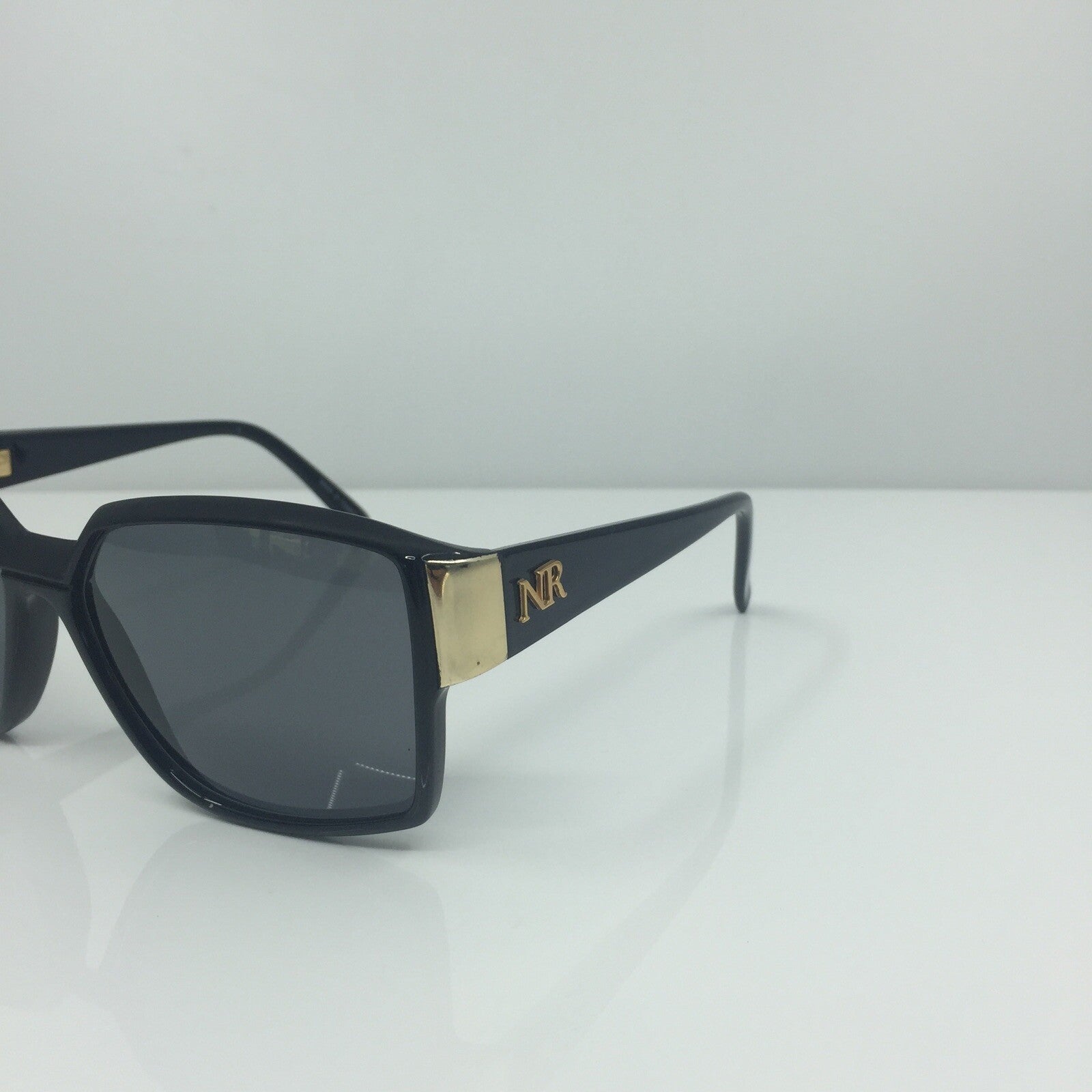 Vintage Nina Ricci NINA RICCI NR 3005 Black Sunglasses - Super Vision Optical