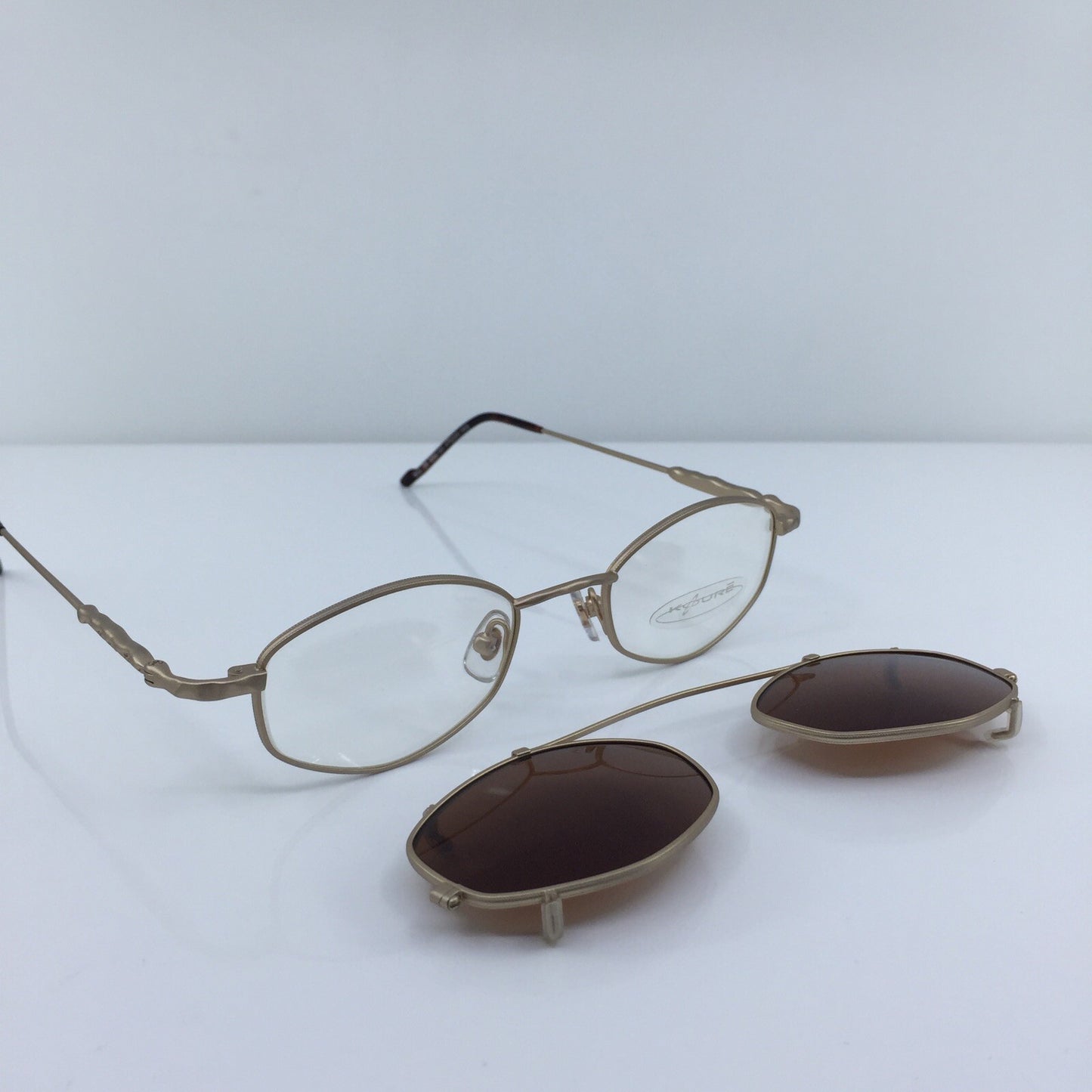 Vintage Koure KR 8181 Gold Eyeglasses - Super Vision Optical