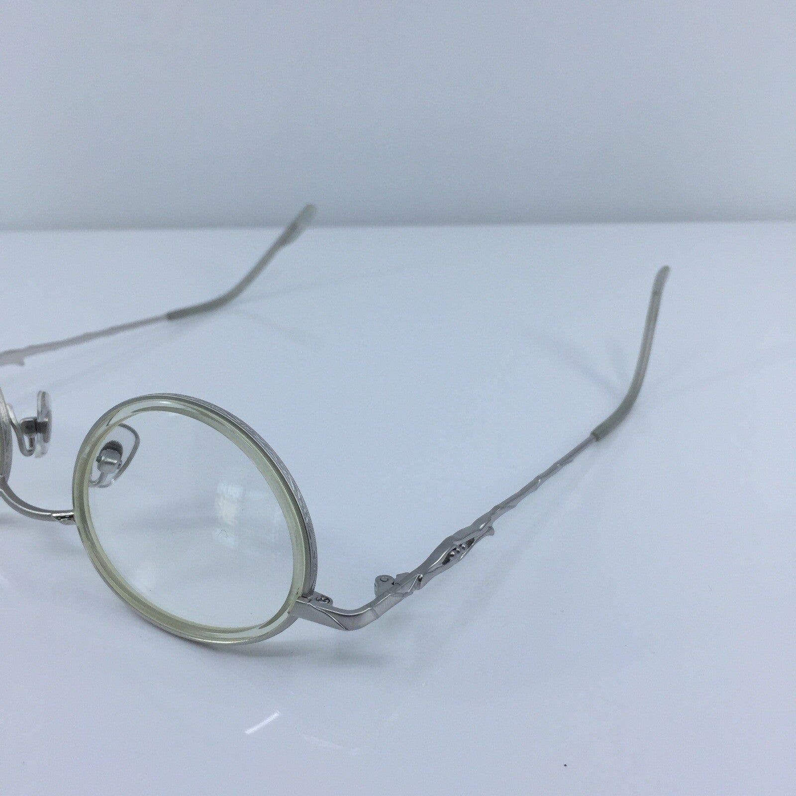 Vintage Koure KR 8143 Silver Eyeglasses - Super Vision Optical