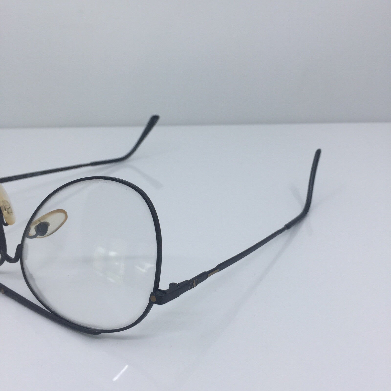 Vintage Valentino 305 Gold Sunglasses - Super Vision Optical
