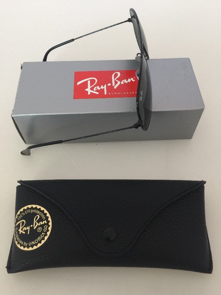 Vintage Ray-Ban RB 3025 Gold Sunglasses - Super Vision Optical