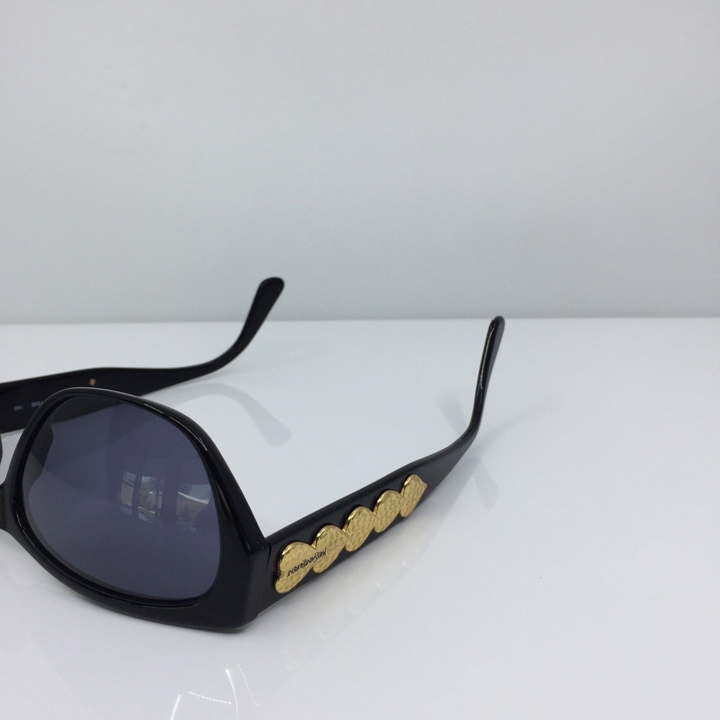 Vintage Saint Laurent YSL 6529 Gold Sunglasses - Super Vision Optical