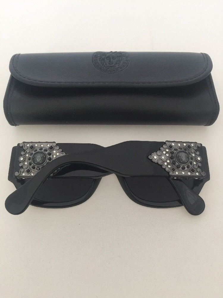 Vintage Versace 413/H Black Sunglasses - Super Vision Optical