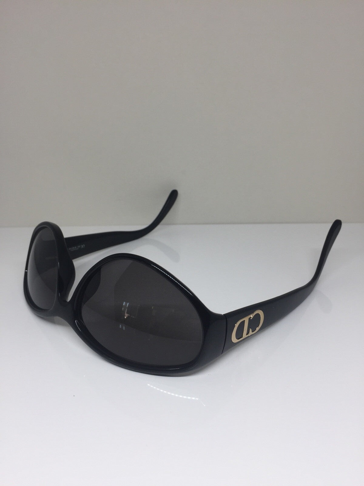 Vintage Christian Dior CD 2931 Gold Sunglasses - Super Vision Optical