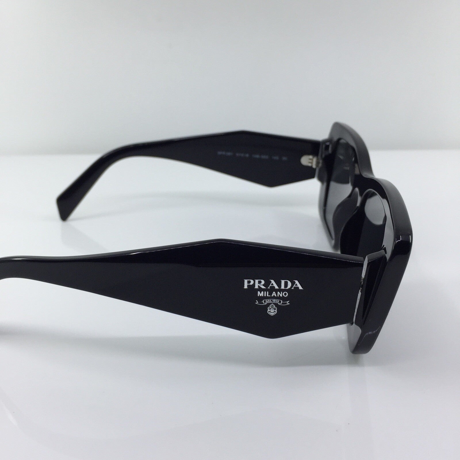 Vintage Prada PR 08YS Black Sunglasses - Super Vision Optical