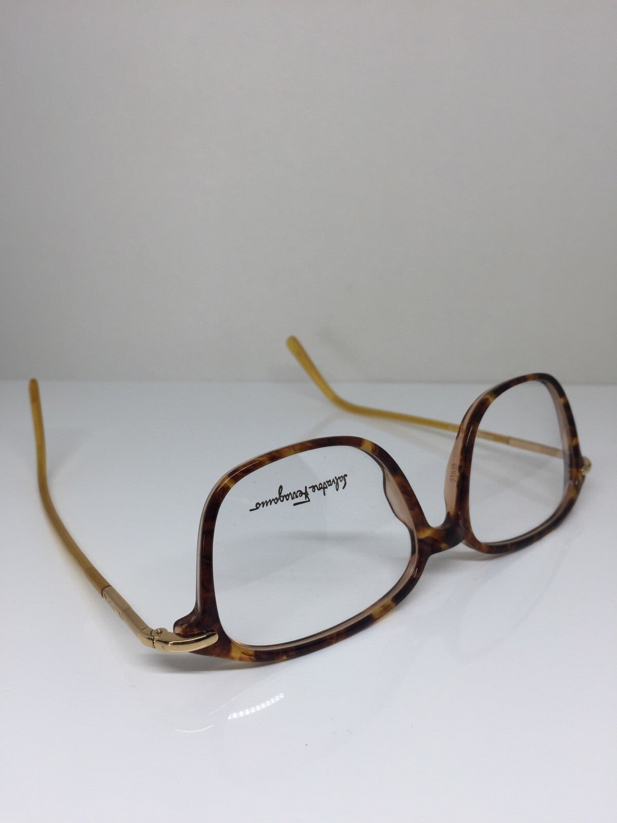 Vintage Salvatore Ferragamo SF 2526 Brown Eyeglasses - Super Vision Optical