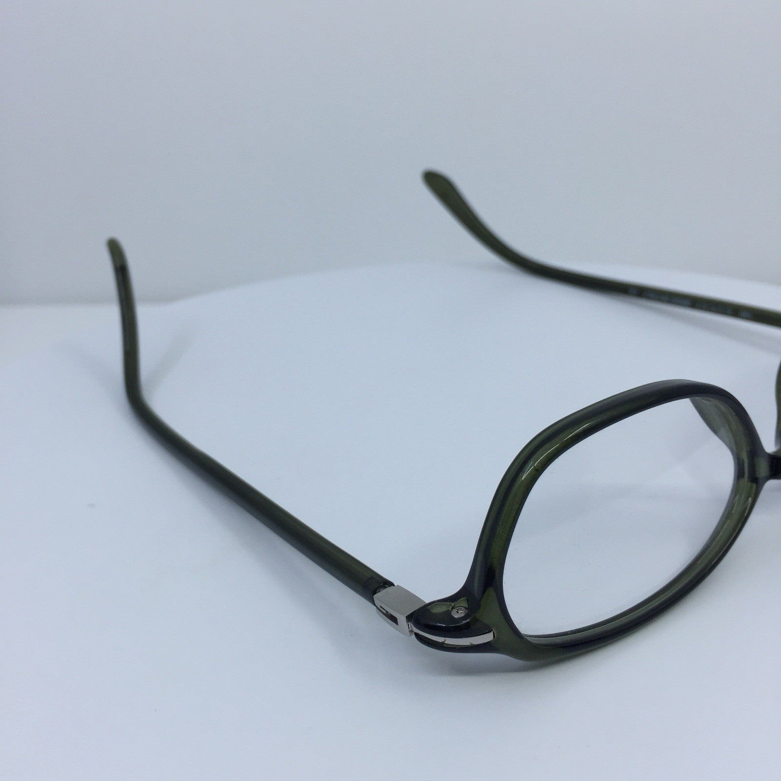 Vintage Gucci GG 2458 Green Sunglasses - Super Vision Optical