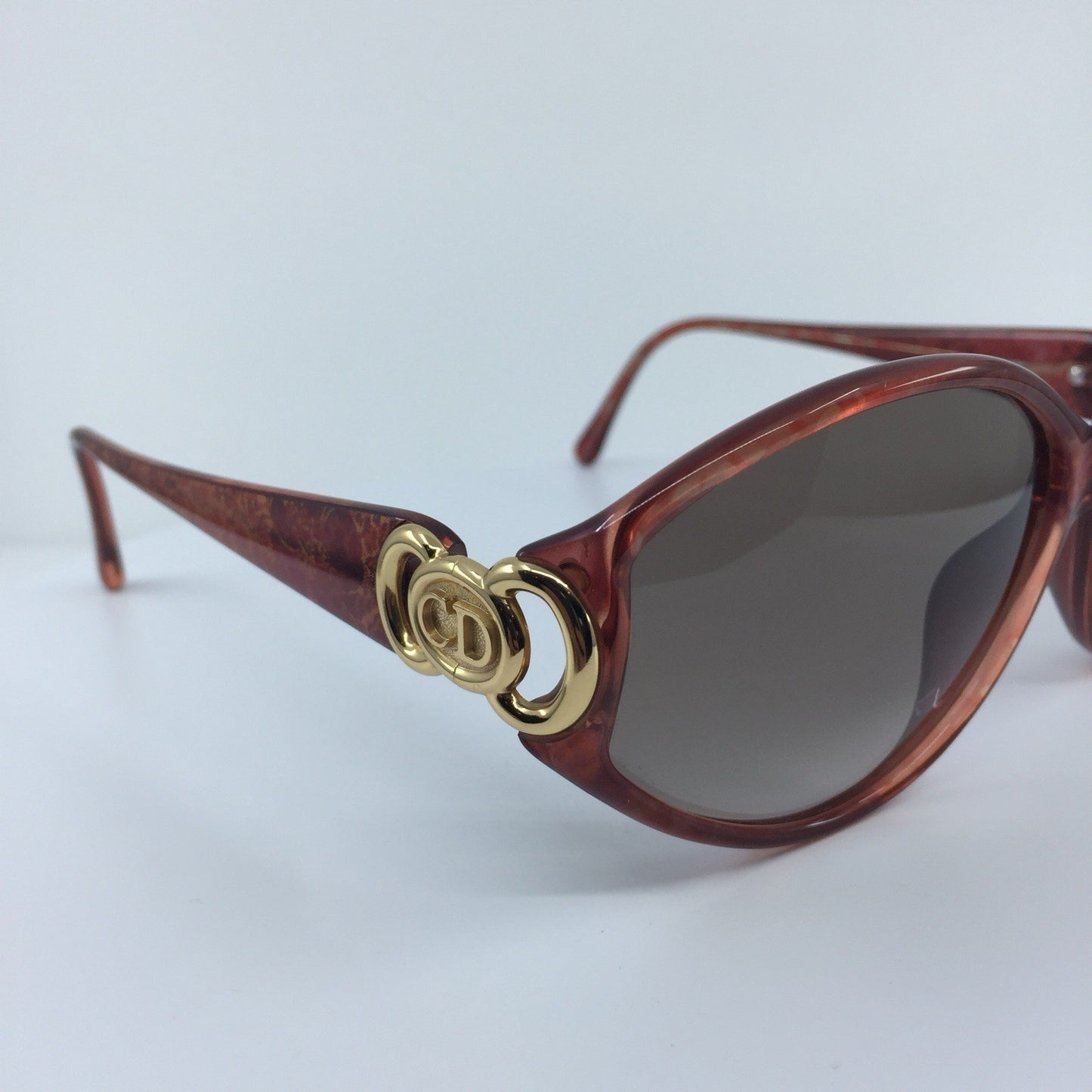 Vintage Christian Dior CD 2850 Gold Sunglasses - Super Vision Optical