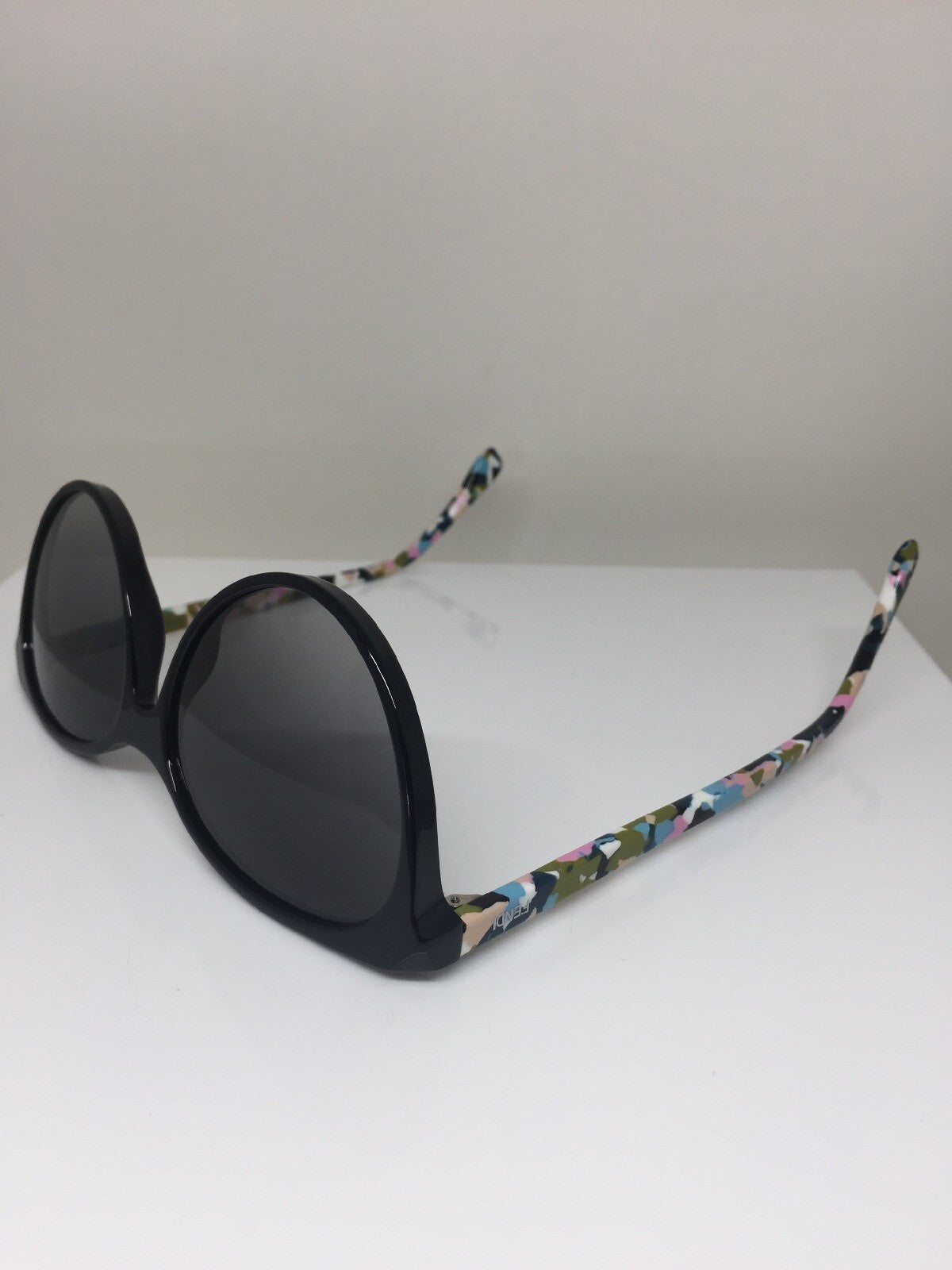 Vintage Fendi FF 0170/S Black Sunglasses - Super Vision Optical