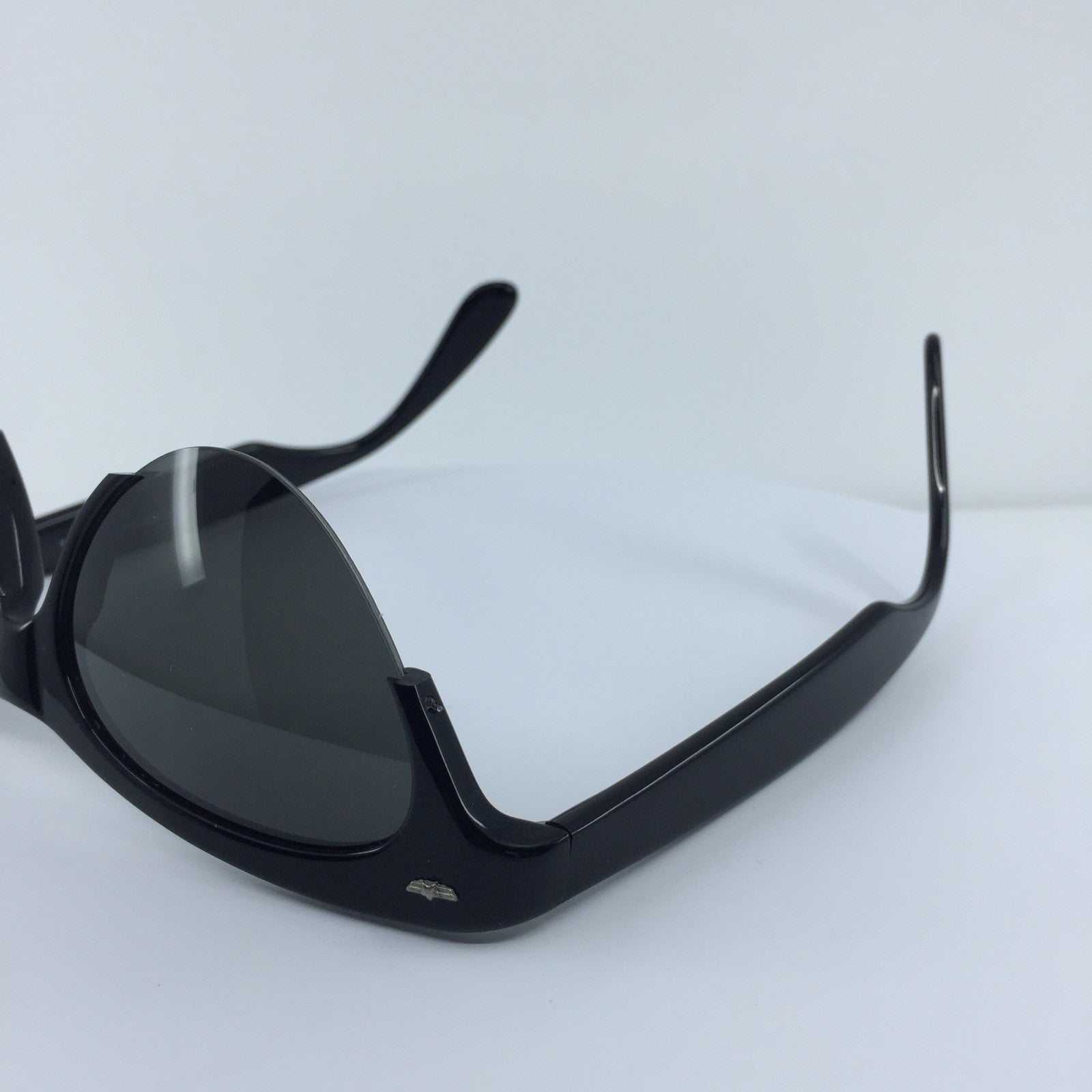 Vintage STING by Colors In Optics STING N. 504 Gold Sunglasses - Super Vision Optical