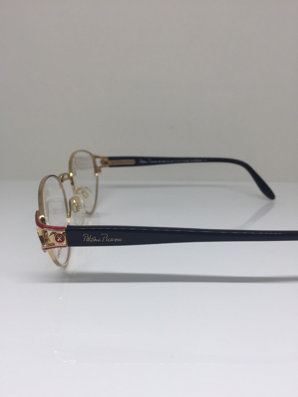 Vintage Paloma Picasso PALOMA PICASSO 8408 Gold Sunglasses - Super Vision Optical