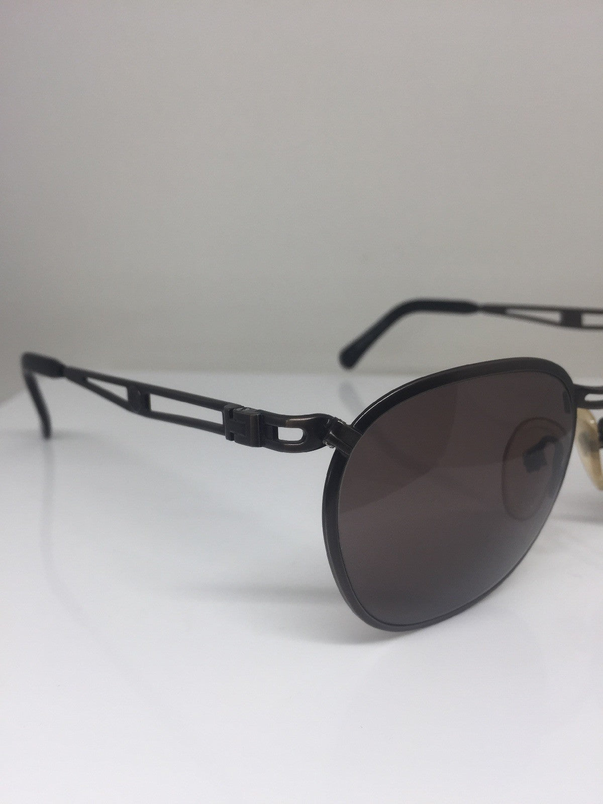 Vintage Jean Paul Gaultier JPG 56-2177 Grey Sunglasses - Super Vision Optical
