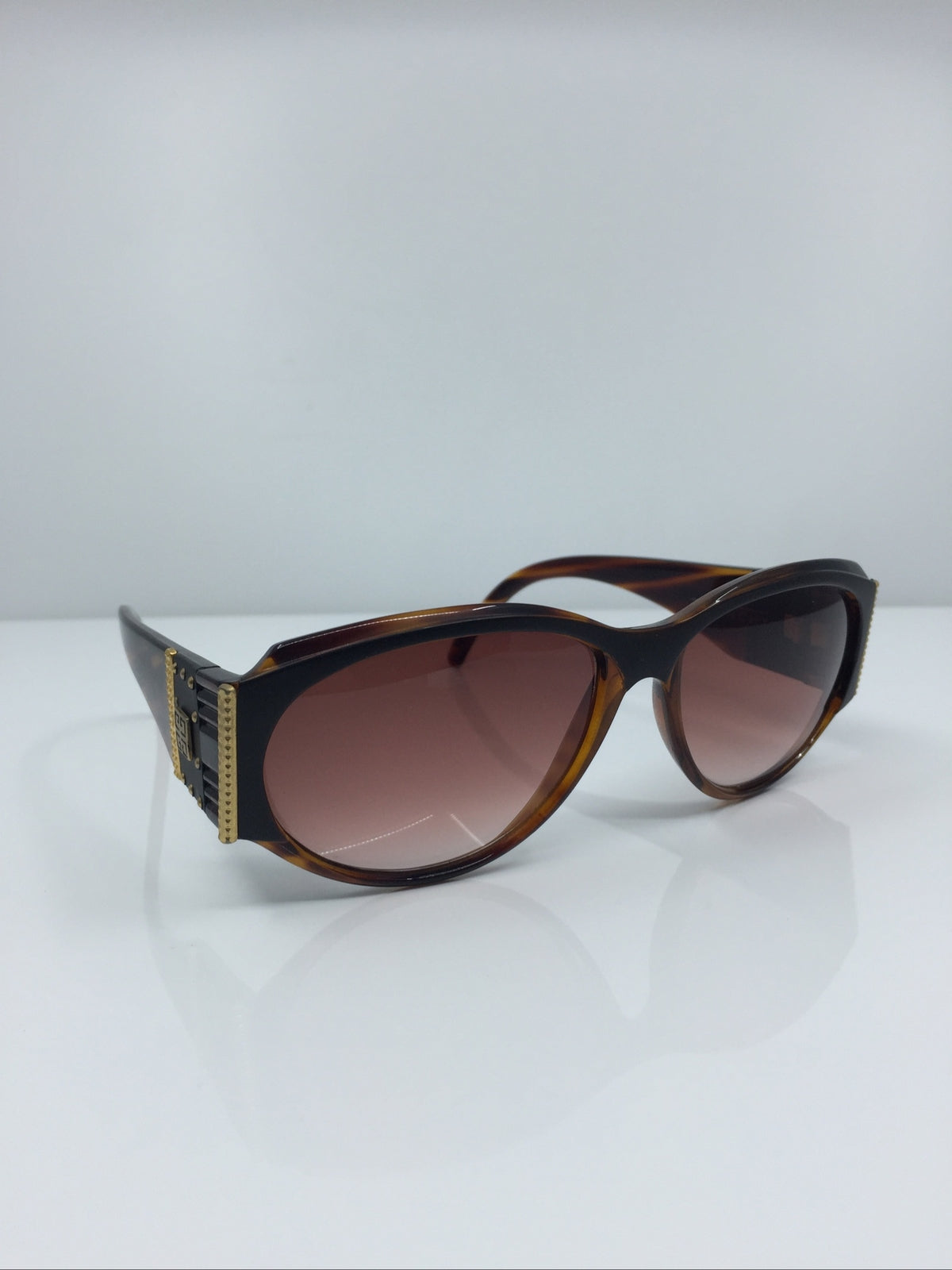 Vintage Givenchy MOD. 2008 Tortoise Sunglasses - Super Vision Optical