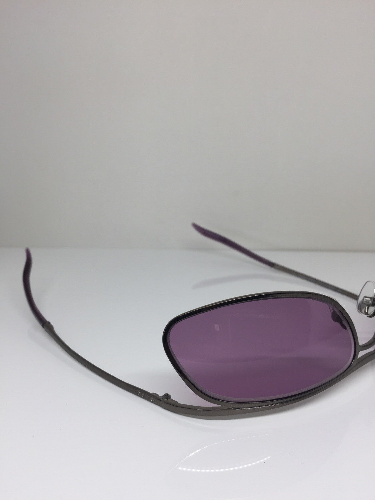 Vintage Gucci GG 1672/S Gunmetal Sunglasses - Super Vision Optical