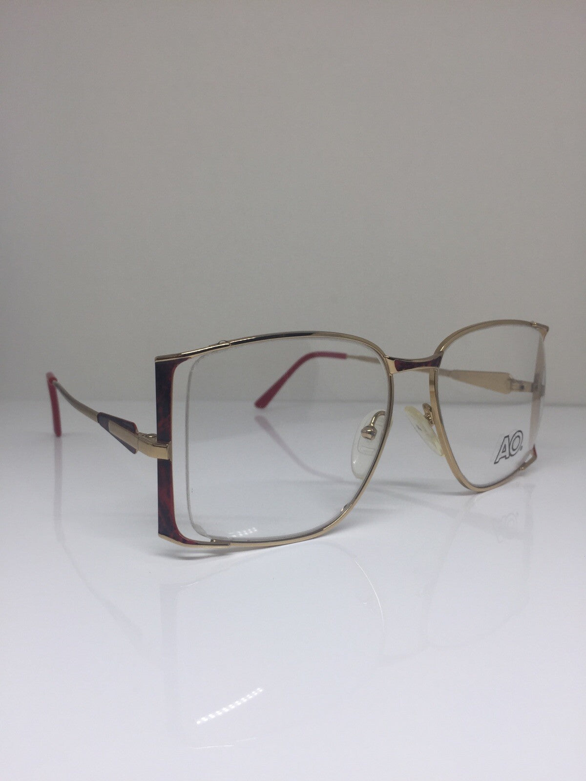 Vintage American Optical AO LITE 924 Gold Sunglasses - Super Vision Optical